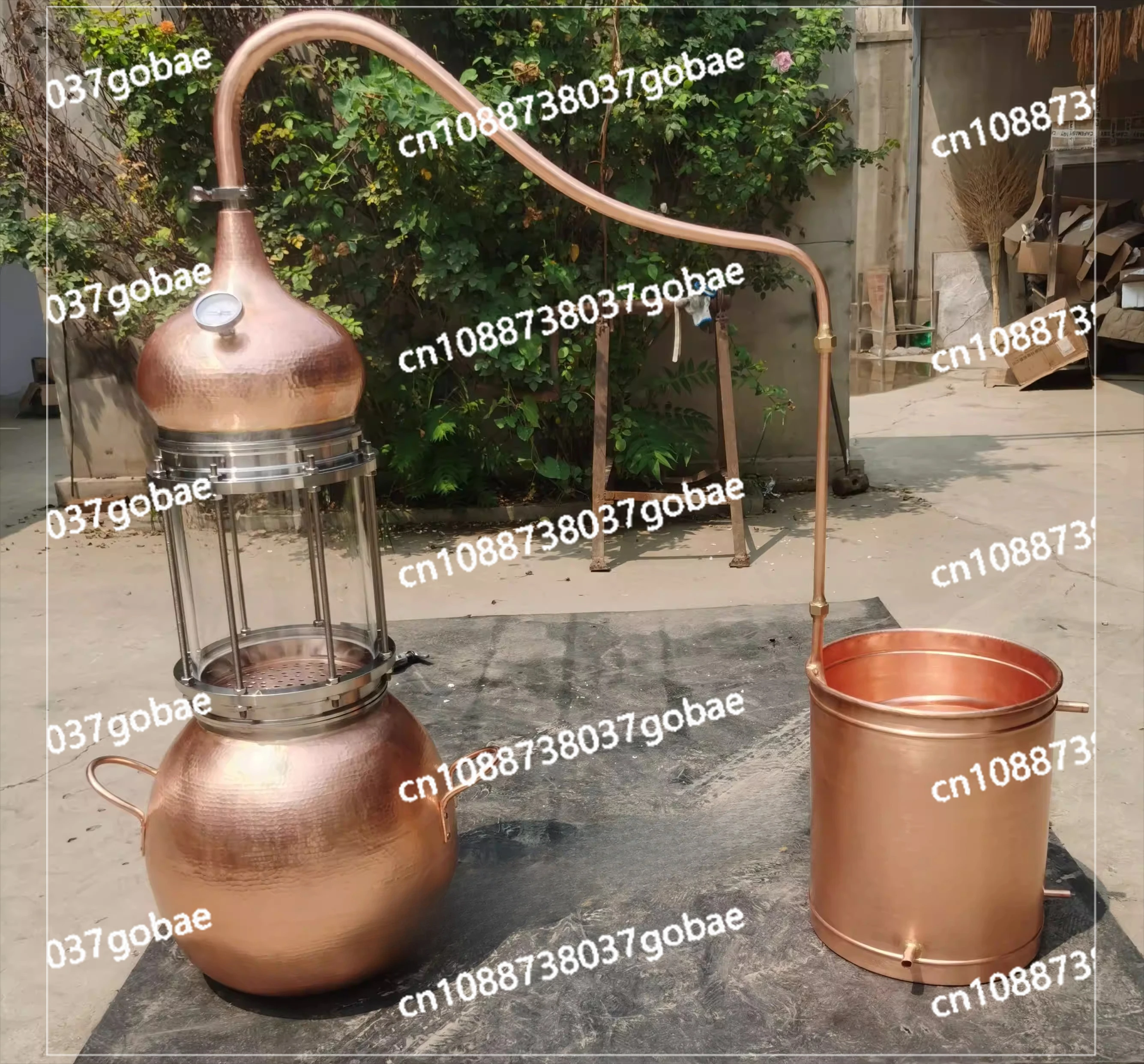Ancient copper distillation equipment Hydrosol machine Distilling wine Perspective distillation equipment
