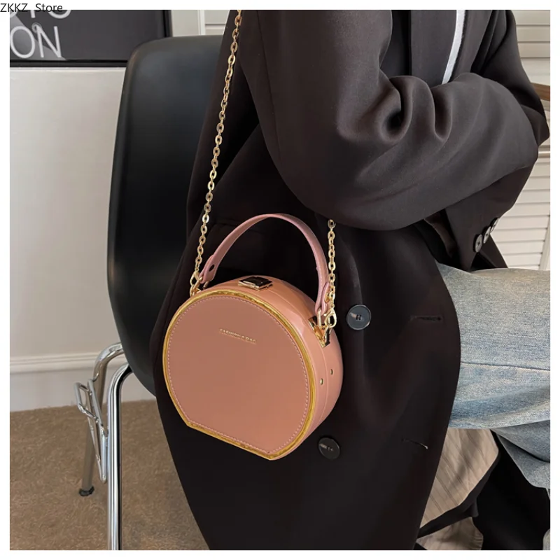 Popular Fashion Chain Crossbody Bag Female Spring and Summer 2023 New Style Shoulder Bag Small Round Handbag for Cellphone