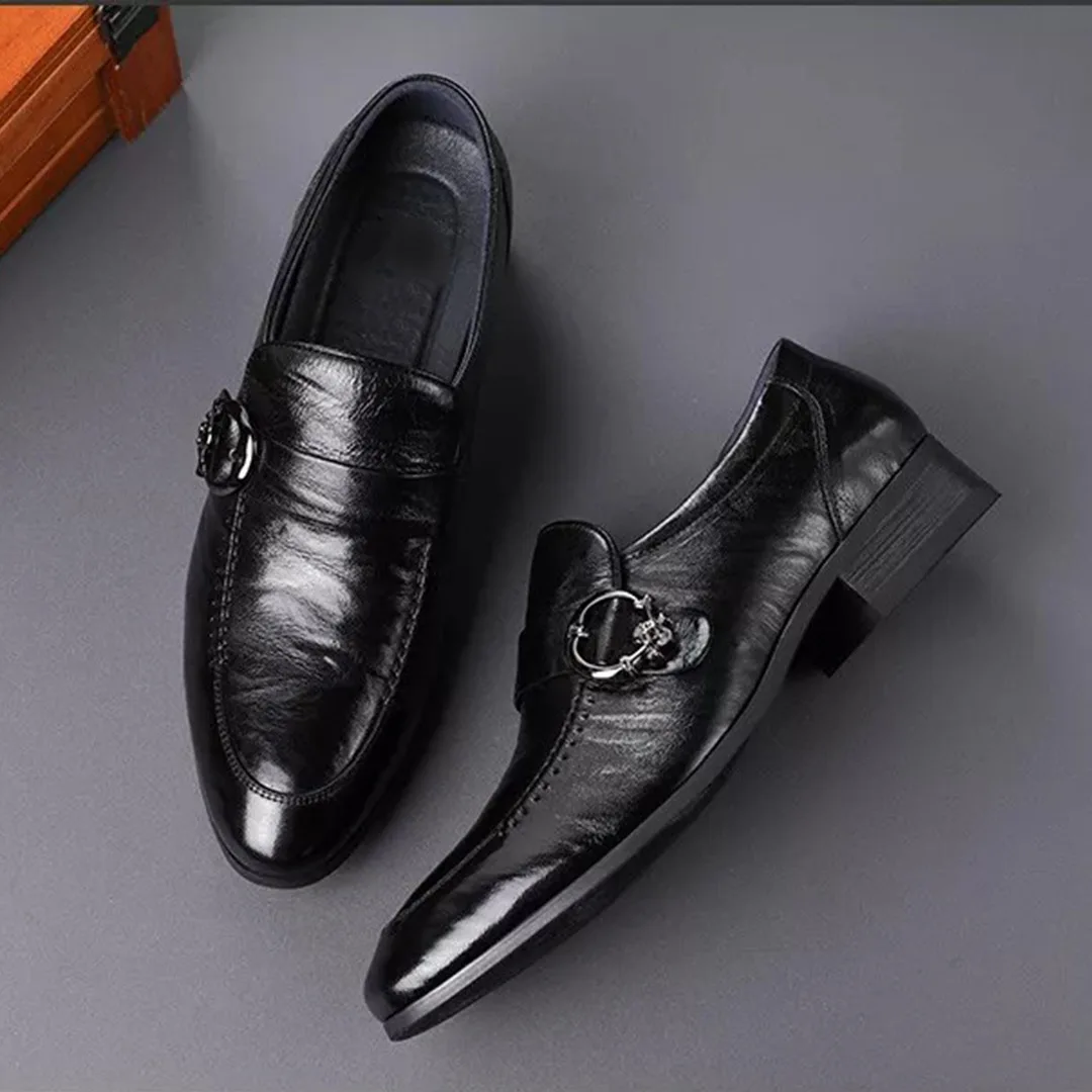 Men's Formal Leather Shoes British Style Tassels Loafers Pointed Toe Breathable Non-Slip Business Casual Wedding Office Shoes