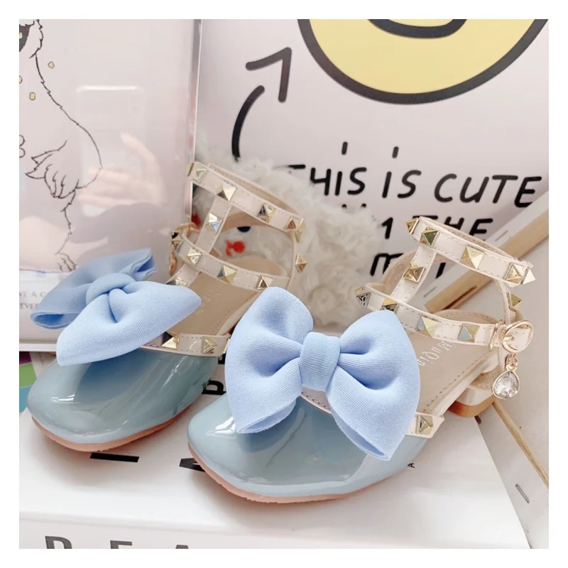 Girls Shoes 2023 Autumm Kids Fashion Rivet Bowtie Solid Mary Jane Princess Party Dance Dress High Top Middle Heel Soft Sole