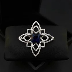 Vintage Clover Flower Brooch for Women Gorgeous Elegant Sparkling Blue Rhinestone Hollow Large Leaf Luxury Jewelry Accessory