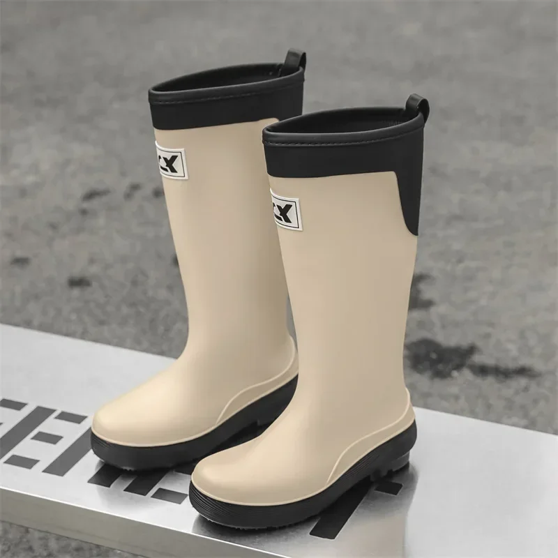 Outdoor Rain Shoes Fashion Hard Wearing Rain Boots High Tube Rain Thick Soled Waterproof Boot Plush Warm Non-slip Rubber Shoes