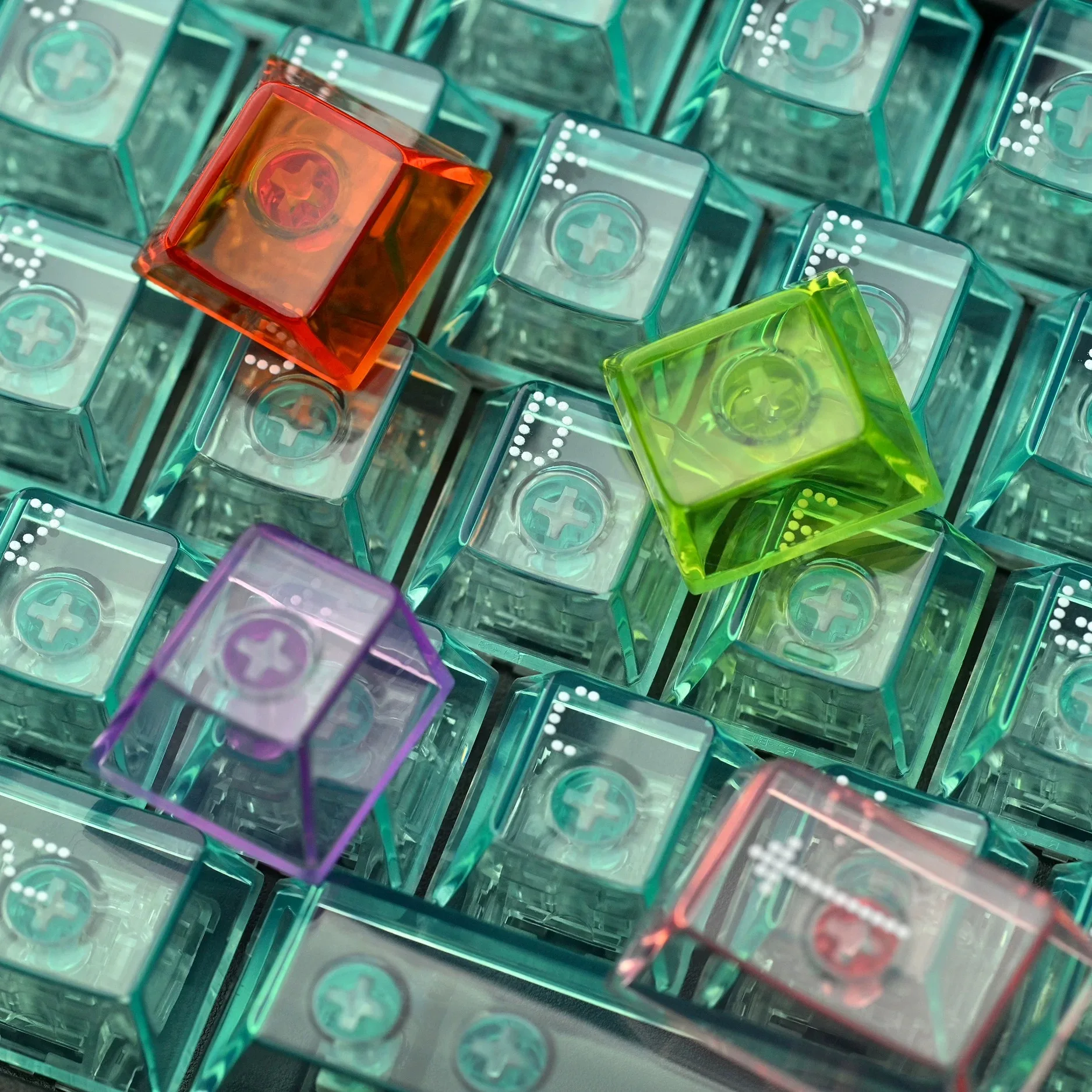 

Personalised keycap UV laminated multi-colour highly translucent ABS keycap 145 keys