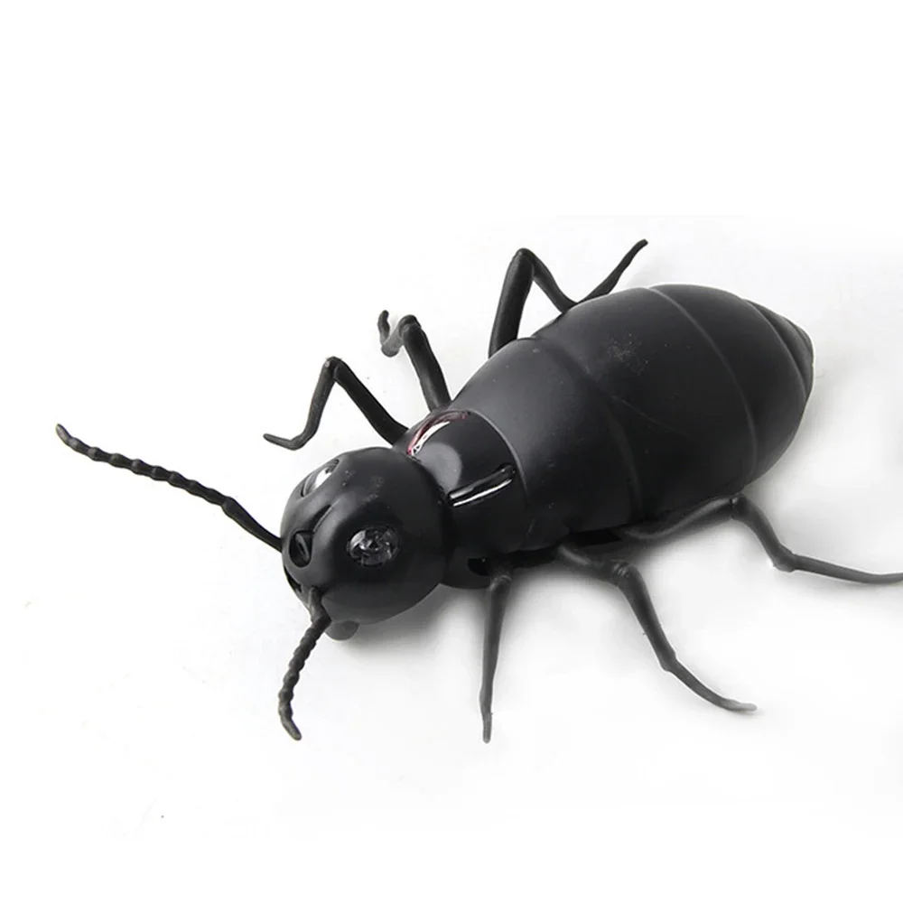 Strange Remote Control Animal Cockroach Children Simulation Spooky Toy Spider Puzzle Electric Ant Halloween Practical Funny Toy