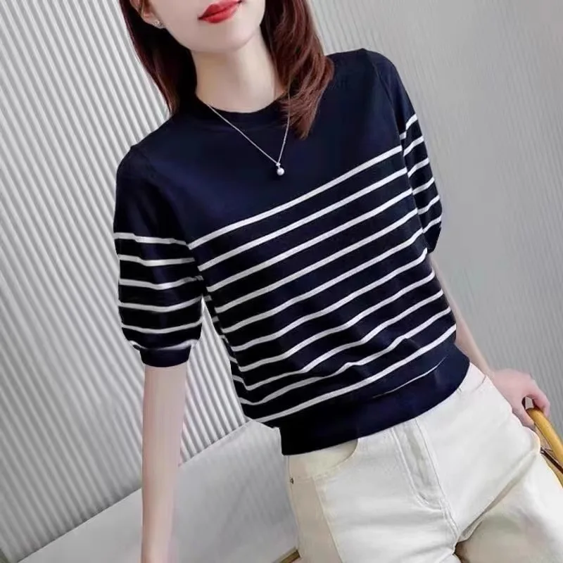 

Striped ice silk short-sleeved T-shirt women's summer crew-neck loose slimming age reduction half-sleeved knitted top