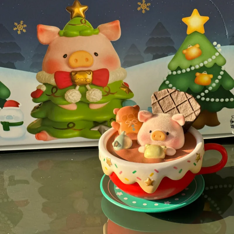 Koleksi Model Mainan Figur Babi Lulu The Piggy Seri Kota Natal Blind Box, Ornamen Ruangan, Boneka, Tas Kejutan, Hadiah Anak