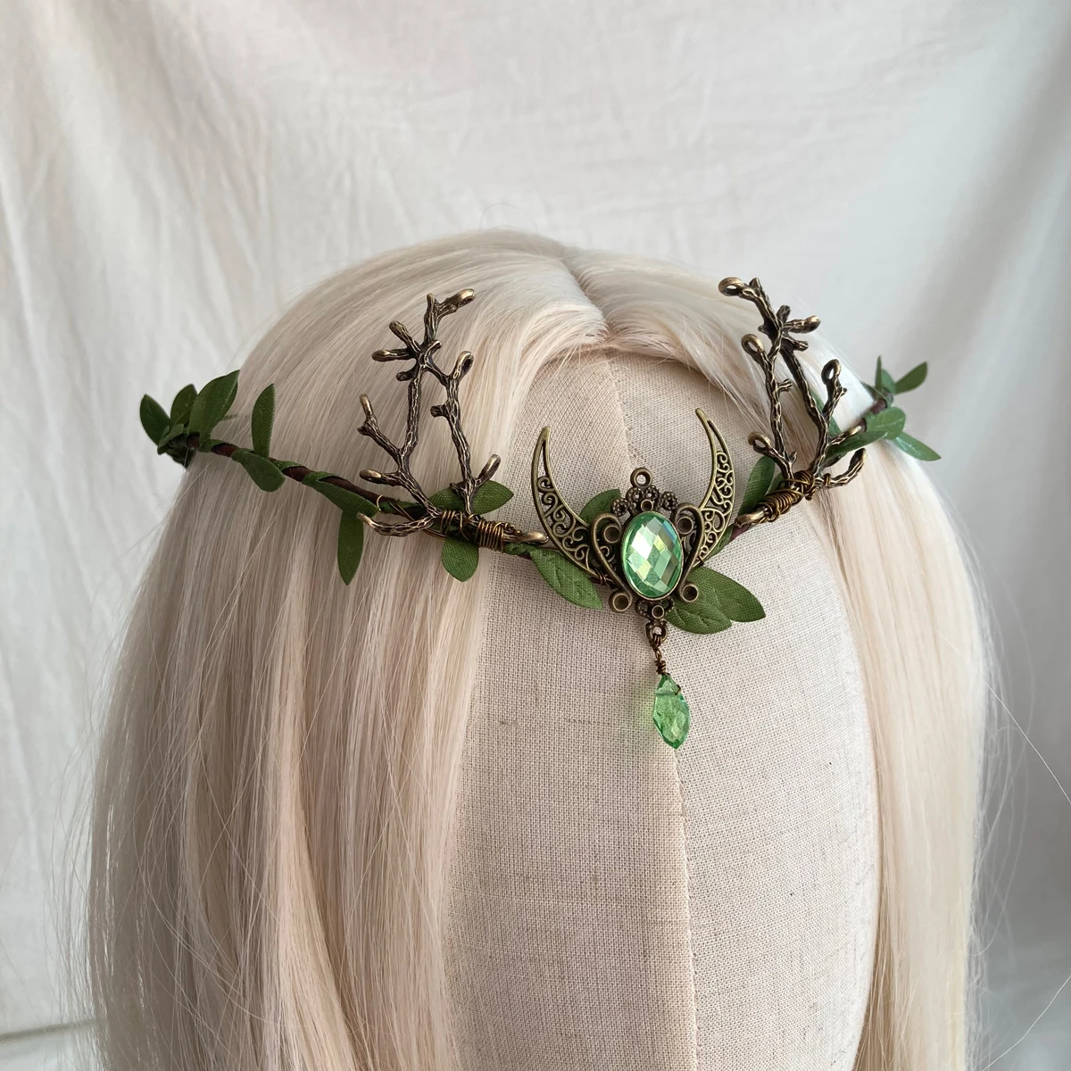 NATSORA Moon Woodland Stirnband Tiara mit Zweigen, Feenkrone, Elfenkrone für Braut, Hochzeit, Feen-Schmetterlingskostüm – Detail 13