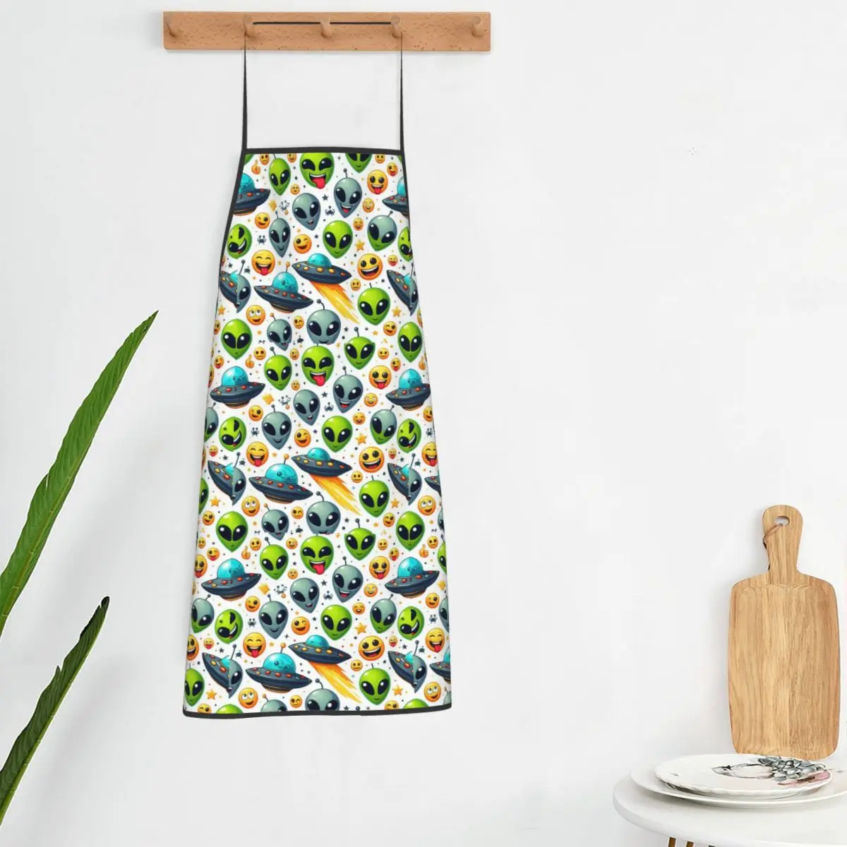 Green Alien And UFO Pattern Aprons Chef Cooking Baking Tablier Bib Kitchen Cleaning Pinafore for Women Men Gardening