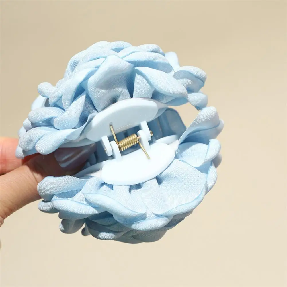 Decorative Hair Clip Shower Hair Claw with Strong Grip Back Head Hair Clip 3d Rose Flower Claw Anti-slip Teeth for Women