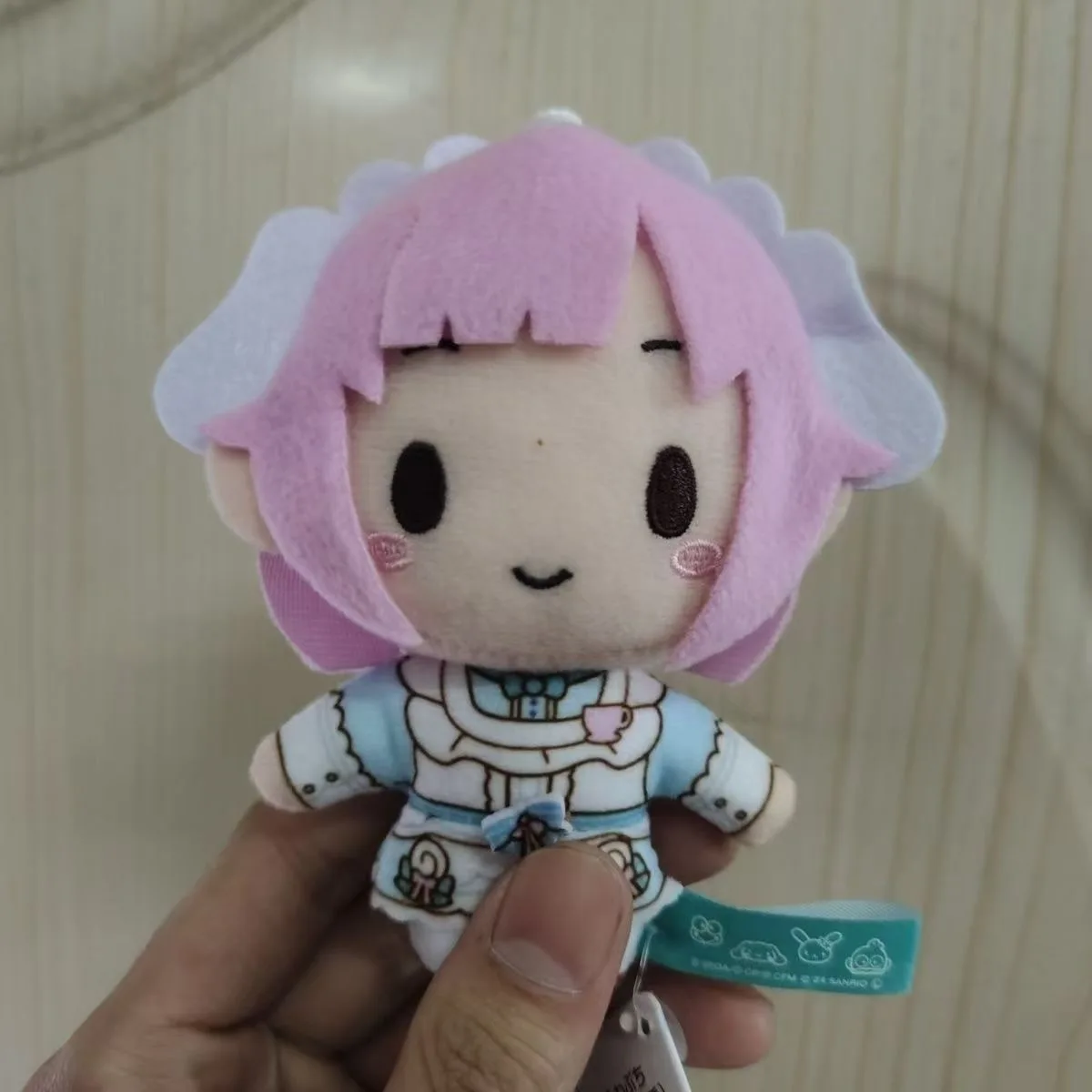 10cm PJSK Plüsch-Schlüsselanhänger Project Sekai Otori Emu Stofftier-Anhänger Yoisaki Kanade Kawaii Rucksack-Ornamente Spielzeug Geschenke – Detail 9