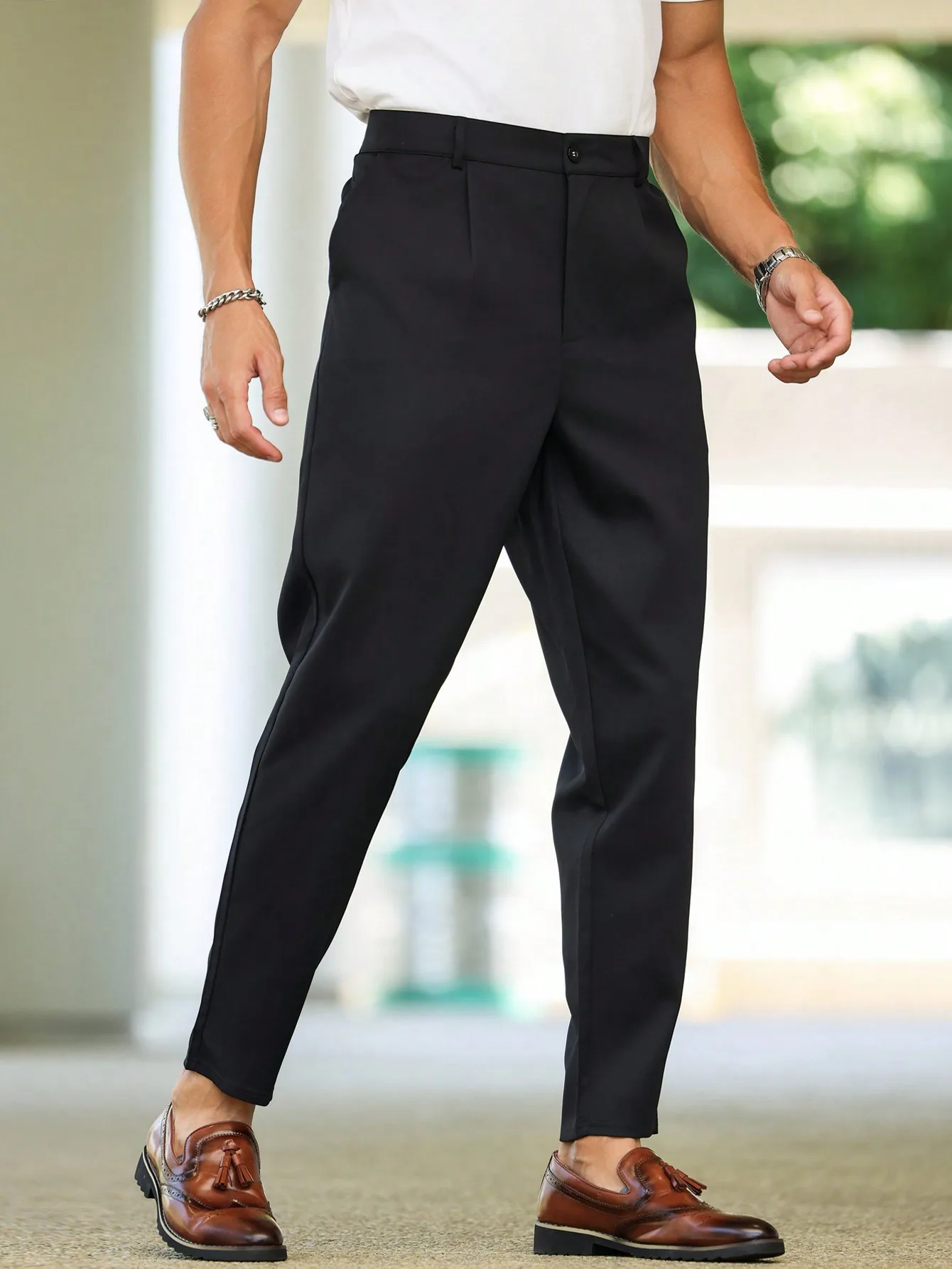 Plus Size Anti-Wrinkle Polyester Men's Dress Pants Loose Straight Leg Trousers Multiple Pockets Business Office Interview Commut