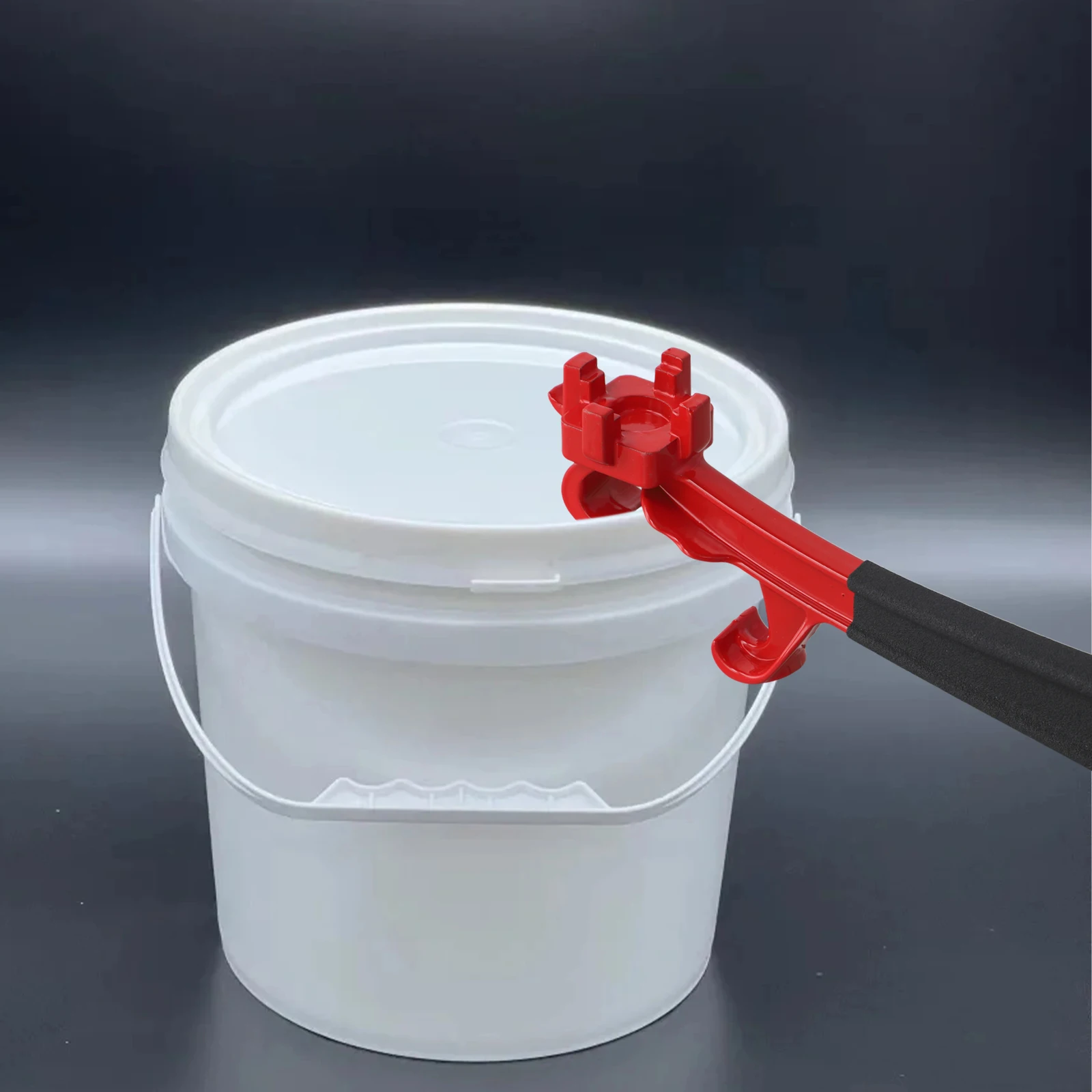 Innovative Ergonomic Design Offers Superior Control When Using the Bung Wrench on Stubborn Container Lids at Home or Work