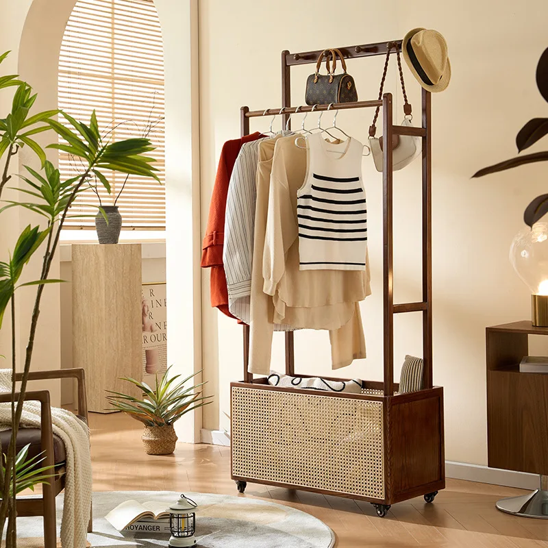 

Винтажная многофункциональная напольная вешалка для одежды в стиле середины века из массива ясеня с плетеным ротангом для спальни