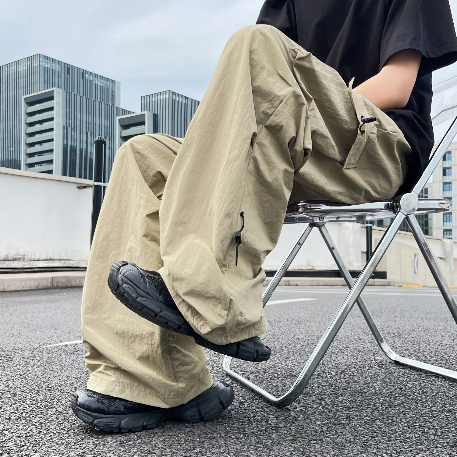 

Outdoor Qui Dry Casual Paratrooper Sports Pants Men Women Summer Vibe Loose Straight Folded Rope Workwear Trousers