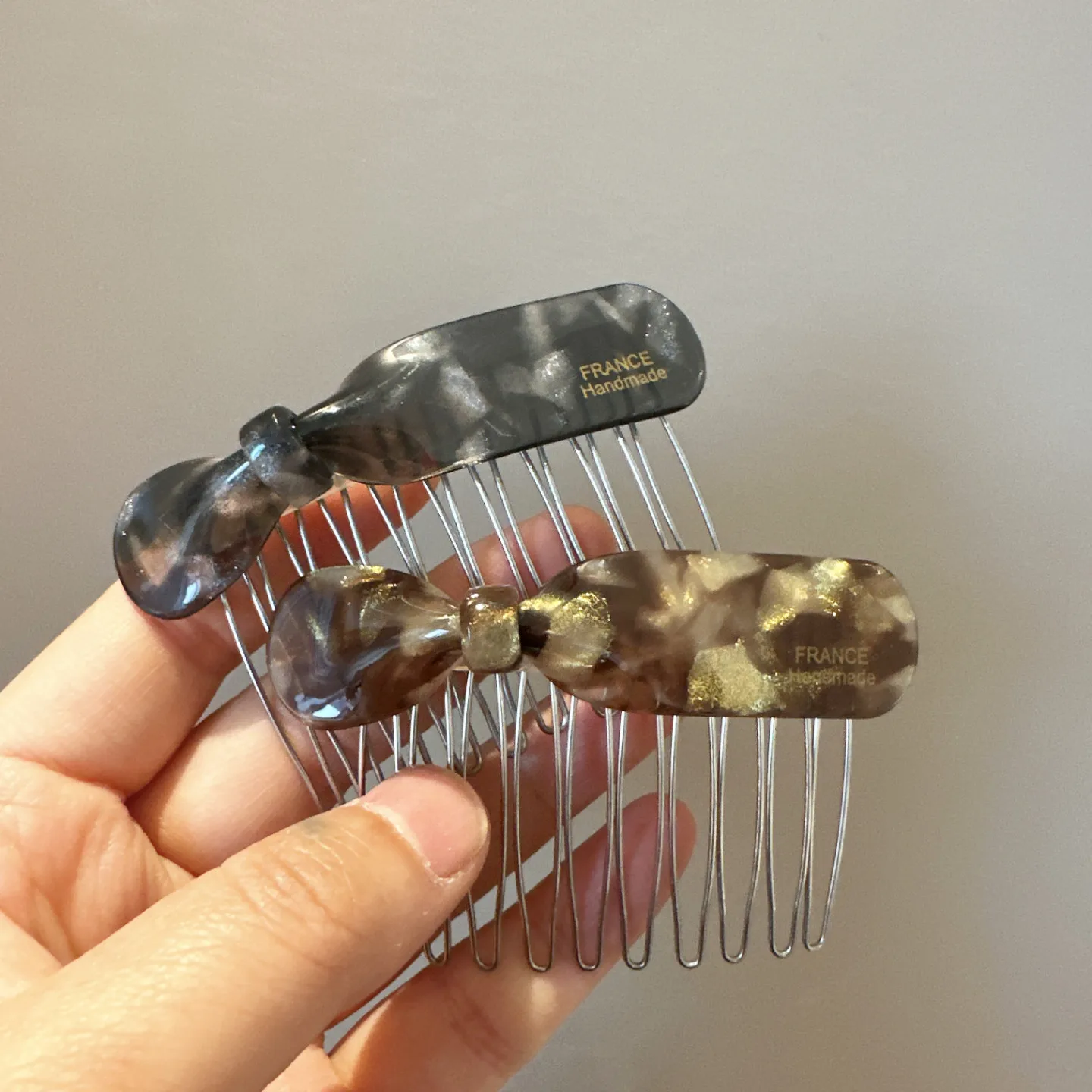 Acetate Reverse Comb Golden Shimmer Bow Tortoise Shell Pattern Invisible Hair Pin for Women Side Hair Styling Non Slip