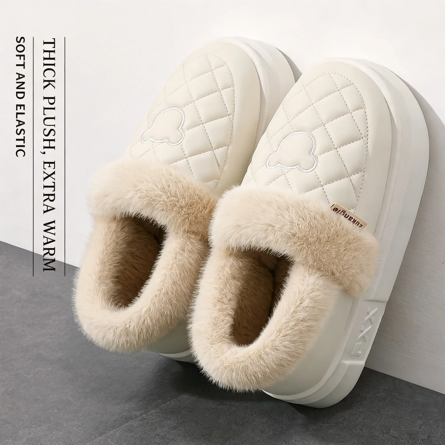 Winter-Wasserdichte Hausschuhe für Damen und Herren, mit dicker Sohle, warmem Plüschfutter, Bärenstickerei, rutschfest, weich, elastisch, für den Innenbereich. – Detail 9