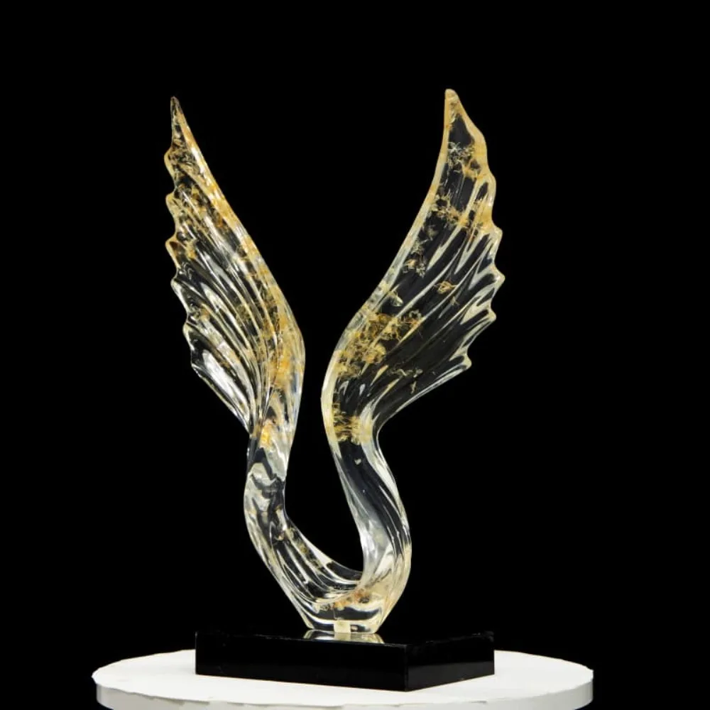 Home interior decoration custom transparent resin statue resin sculpture