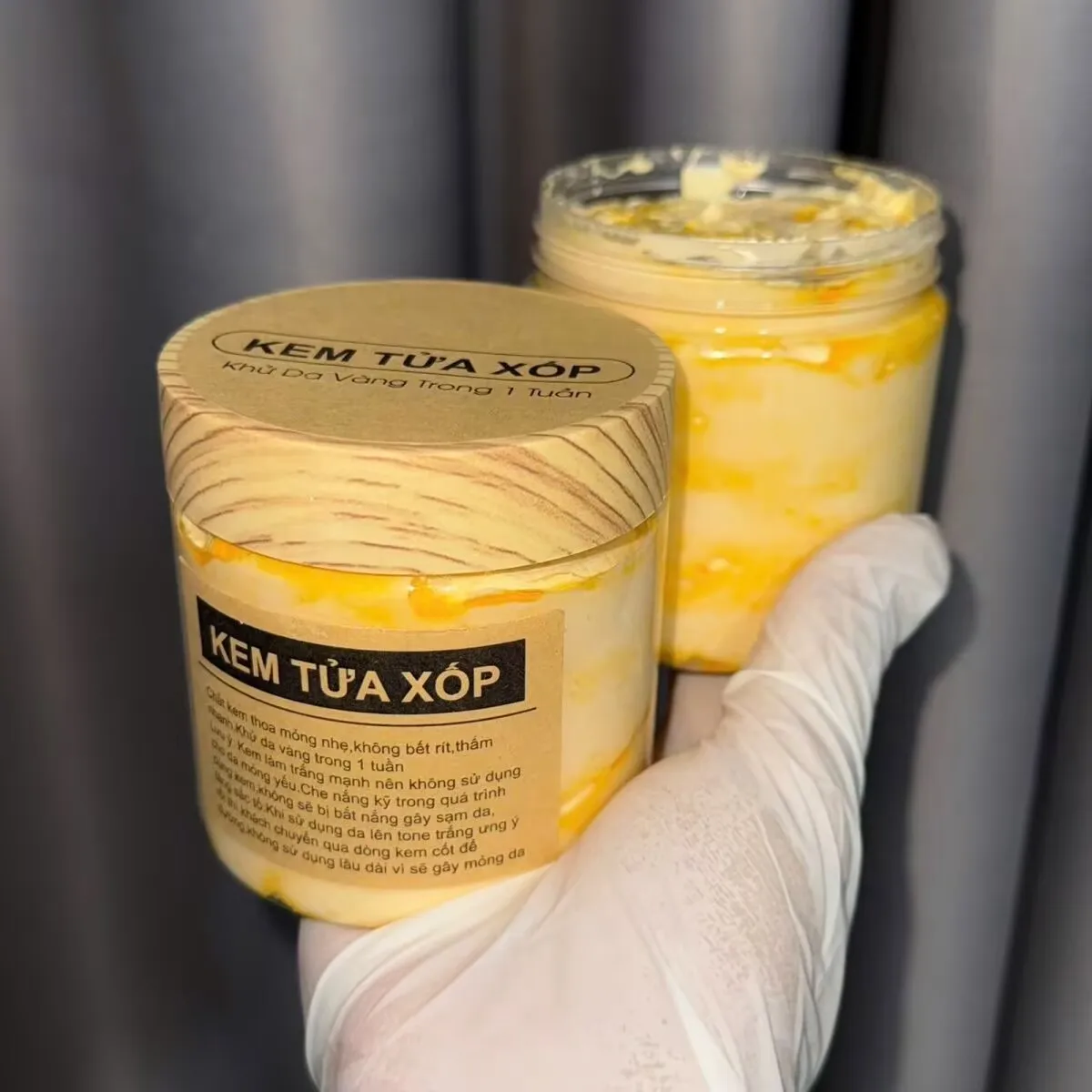 

kem body tua xop trang da 1hu 250g Whitening Body Lotion