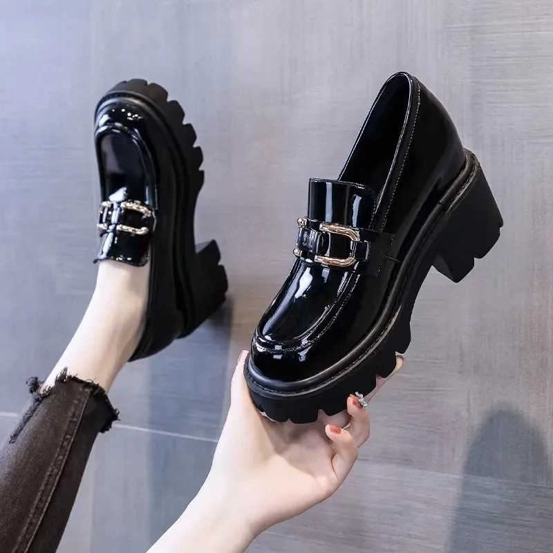 2024 Spring and Autumn New Fashion and Sexy Women\'s Metal Decorated Thick-soled High Heels Wear-Resistant Elegant Shoes