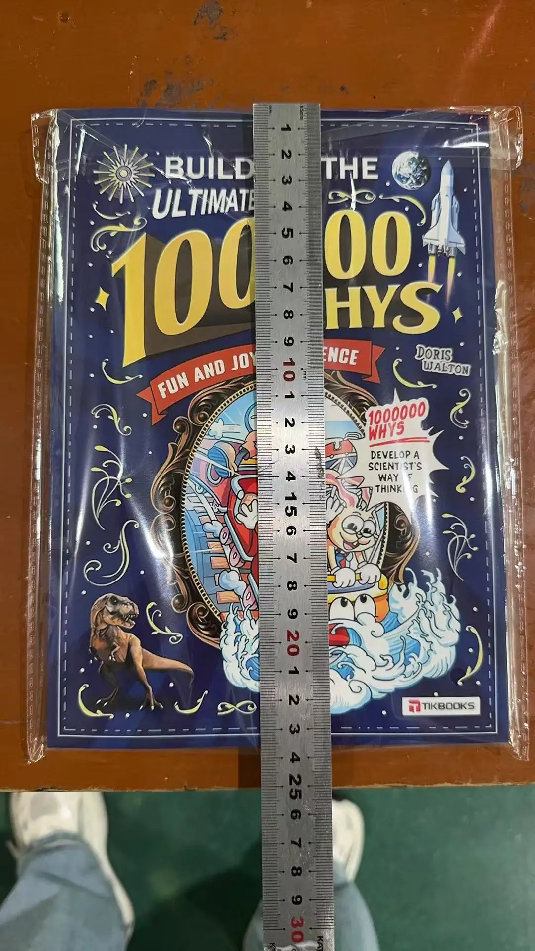 Building the Ultimate Brain: 100000 Whys – Fun and Joyful Science for Kids to Develop a Scientist’s Way of Thinking English Book view 4