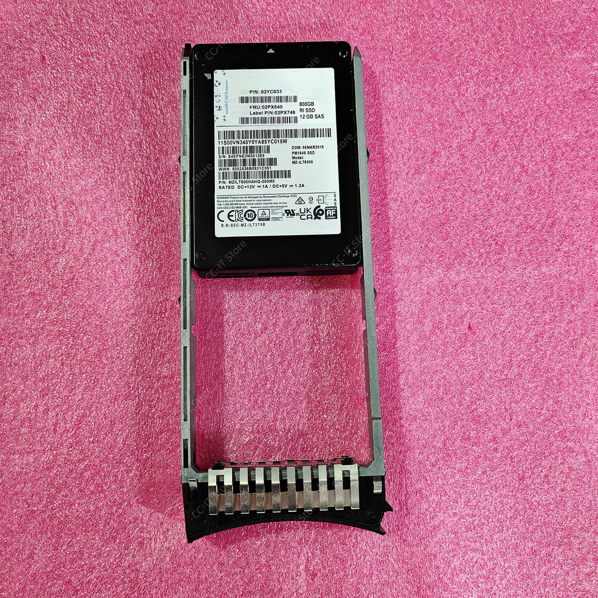 02PX540 02YC033 02PX746 MZ-ILT8000 MZILT800HAHQ-000M3 PM1645 800GB SAS 12Gbps RI Enterprise Solid State Drive SSD