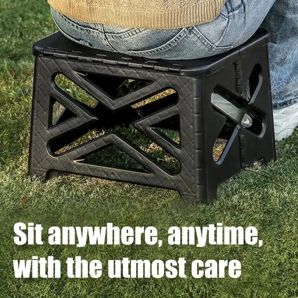 

PP Portable Camping Toilet with Lid Lightweight Outdoor Camp Toilet Professional Easy To Carry Camping Foldable Stool