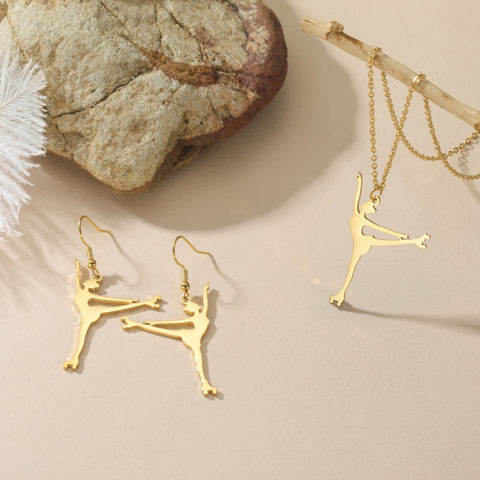 Roller Skater Necklace Earrings Stainless Steel Ice Dancer Figure Pendant Fashion Sport Women Jewelry Friendship Team Gift