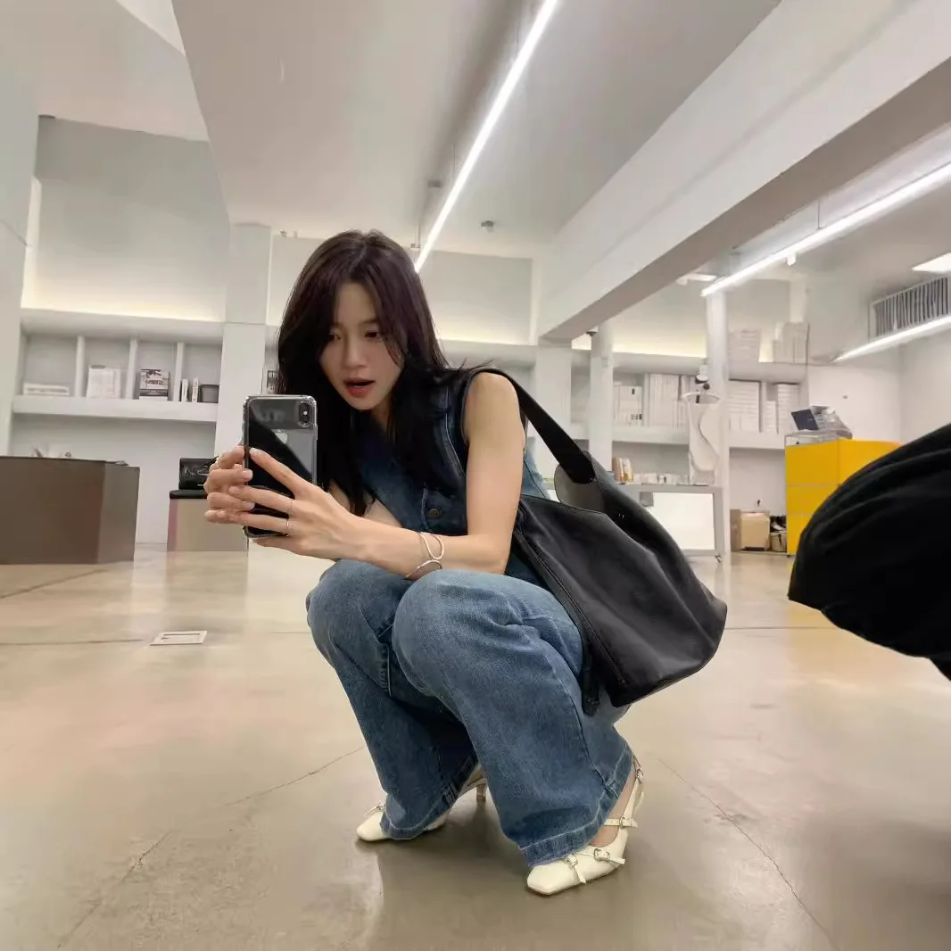 Dżinsowa Kamizelka Damska Top Vintage Bezrękawnik Dekolt V Jednorzędowa Kieszenie Prana Postarzana Odzież Uliczna Bez Rękawów Kurtka Letnia 2025