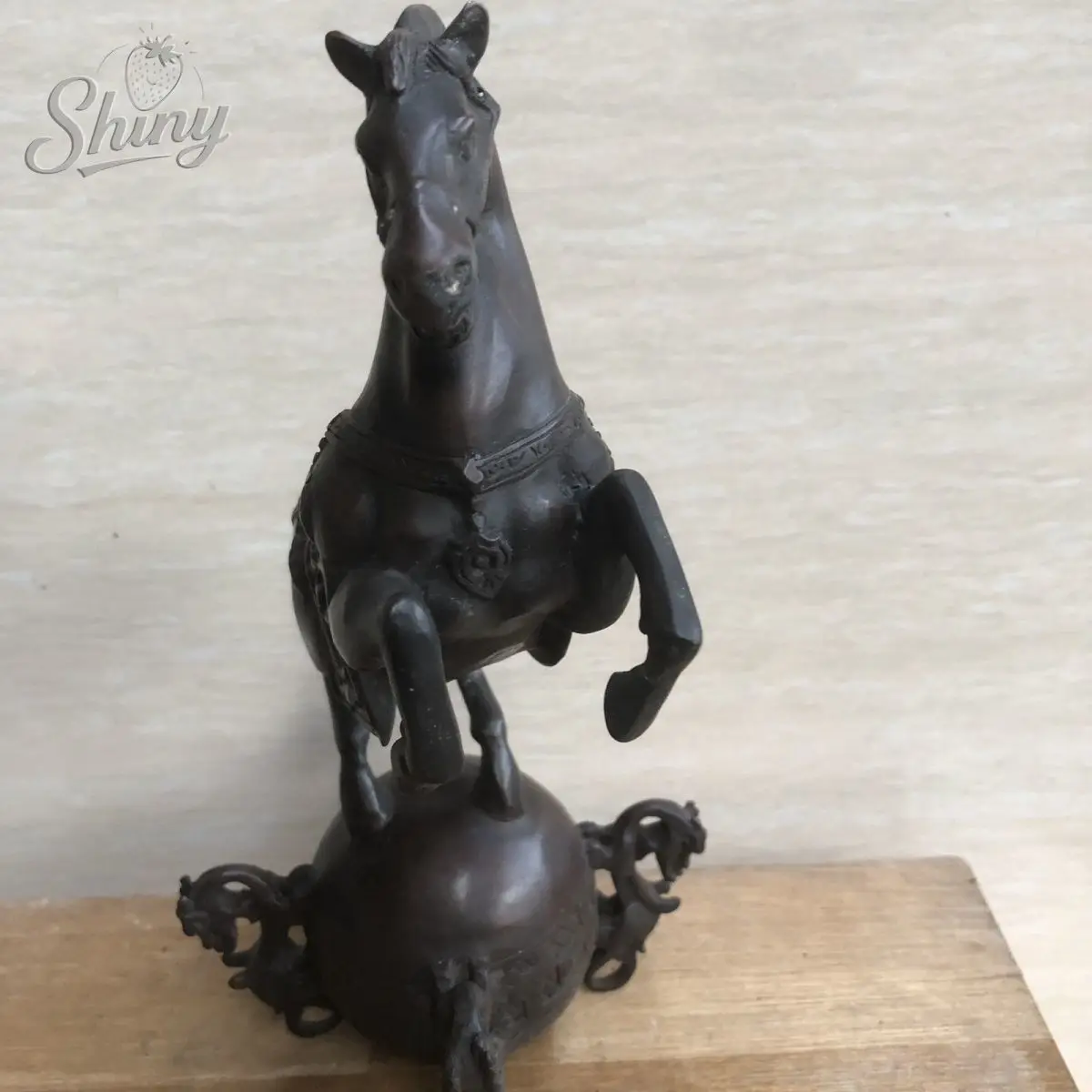 Feng Shui Lucky Galloping Horse Statue Victory Horse Sculpture Living Room Home Office Wealth Decor Gift Desktop Decoration