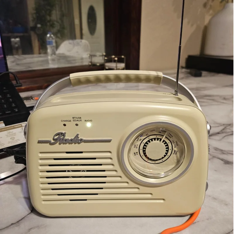 ヴィンテージ多機能bluetoothラジオ、レトロデザインスピーカー、usb、bt、sd、fm、aux接続対応、家庭やオフィスに最適