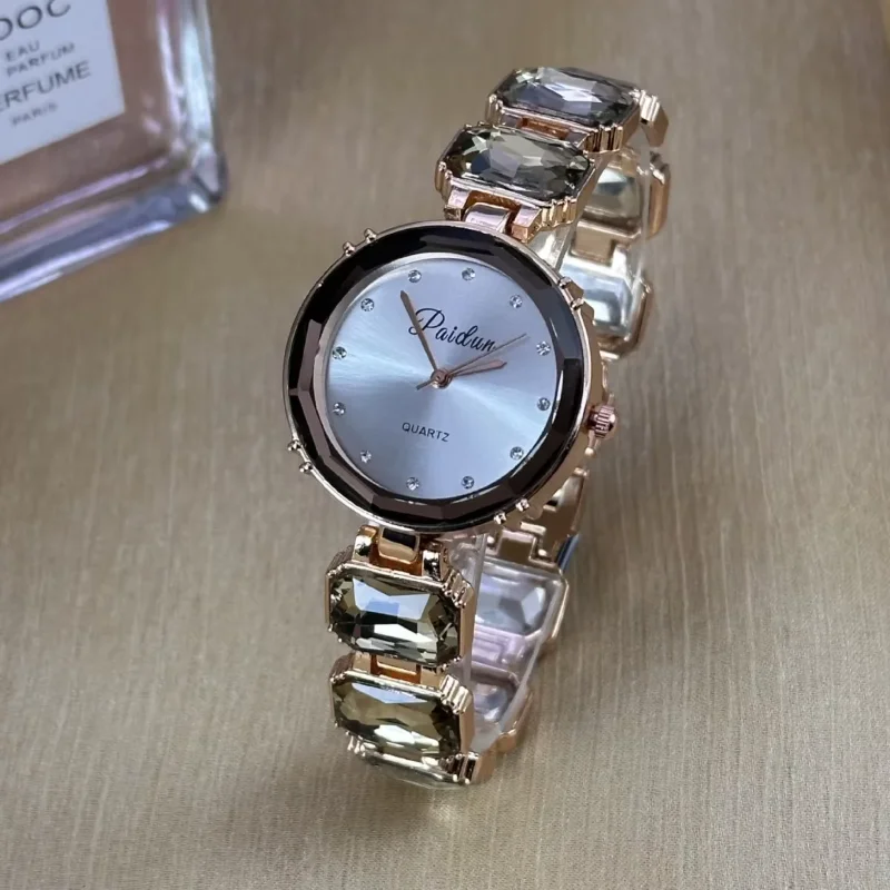 Hot Selling Diamond Studded Women's Watch Big Diamond Bracelet Strap Ladies Quartz Watch Luxury Gift Wristwatch Dropshipping