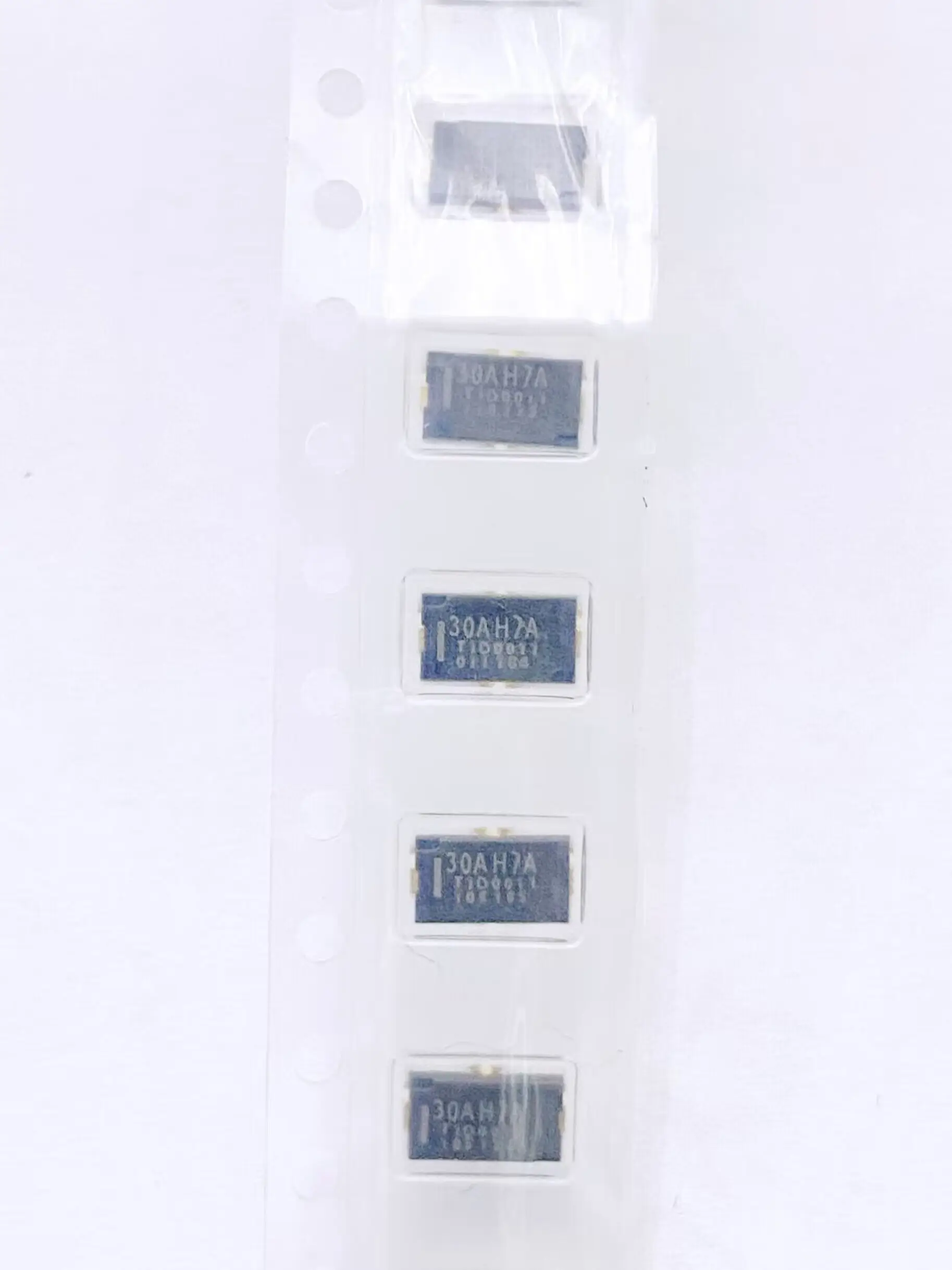 Nuovo fusibile originale a tre estremità SFH 3030 30 ah7a 30A chip 7 celle