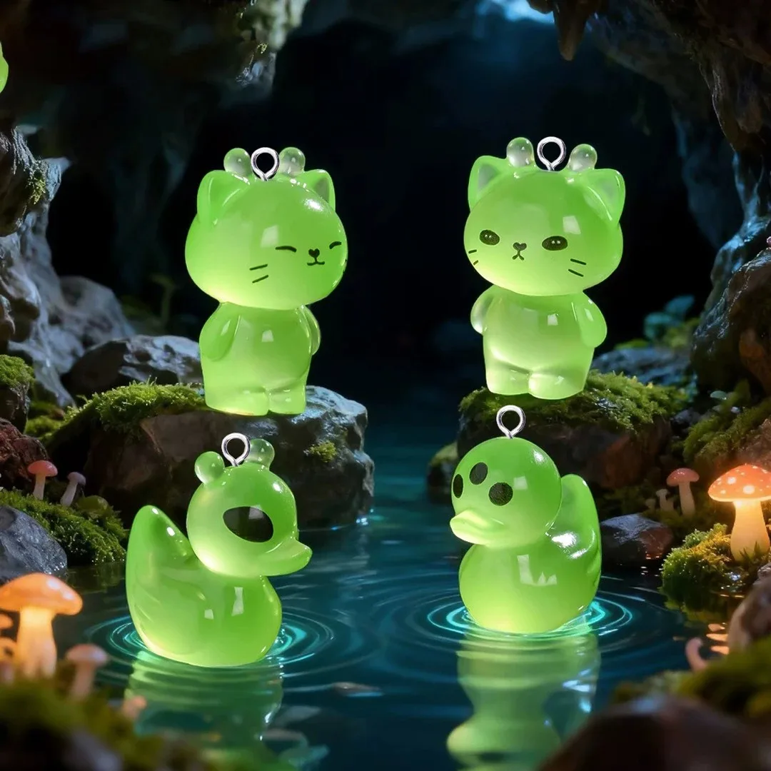 8Pcs Vintage Luminous Alien Cat Duck Resin Charms for Jewelry Making Findings New Animals Charms Diy Earrings Bags