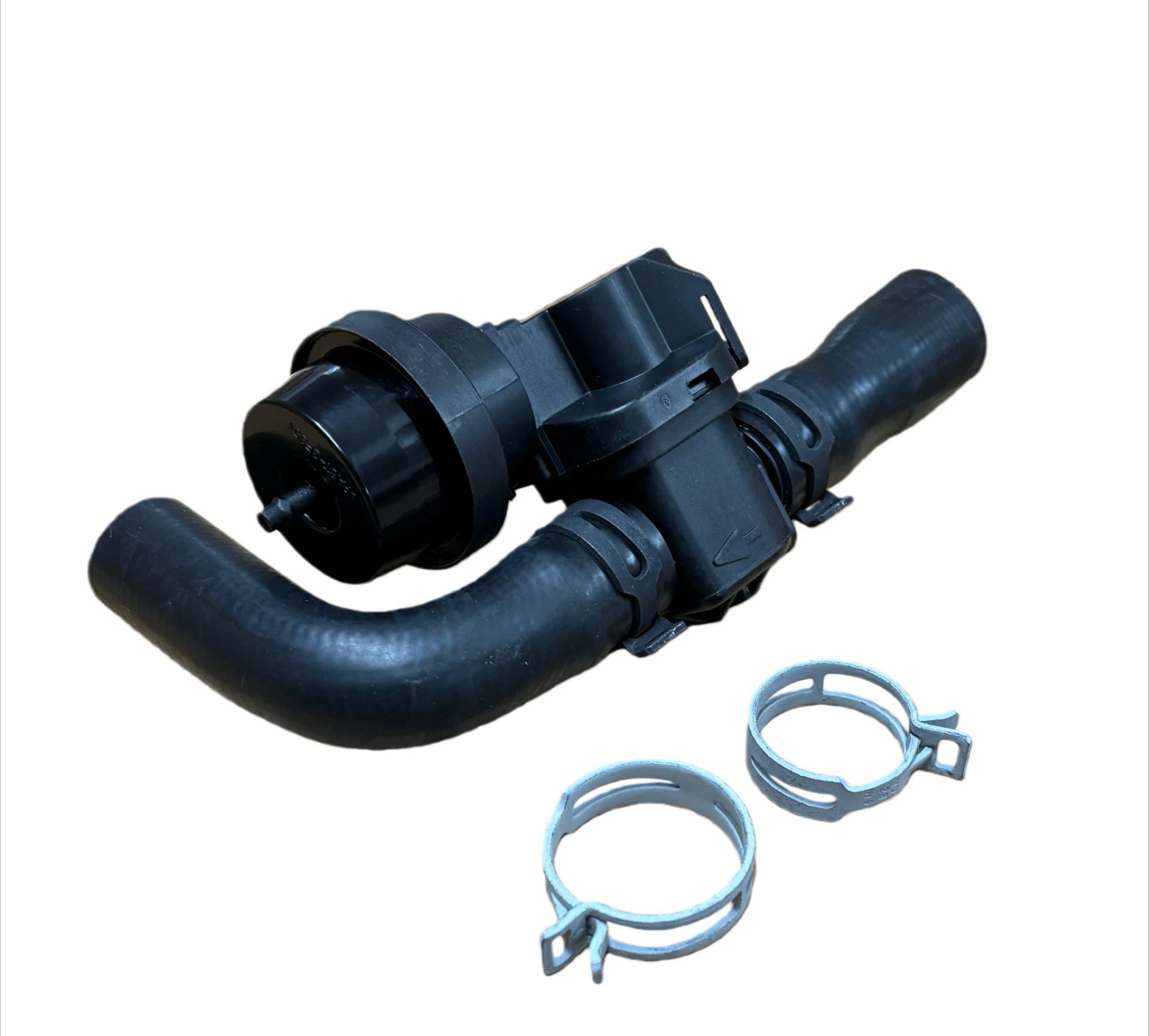 valvula-de-cierre-para-tuberia-de-refrigeracion-de-piezas-automotrices-a2702001600-2702000300