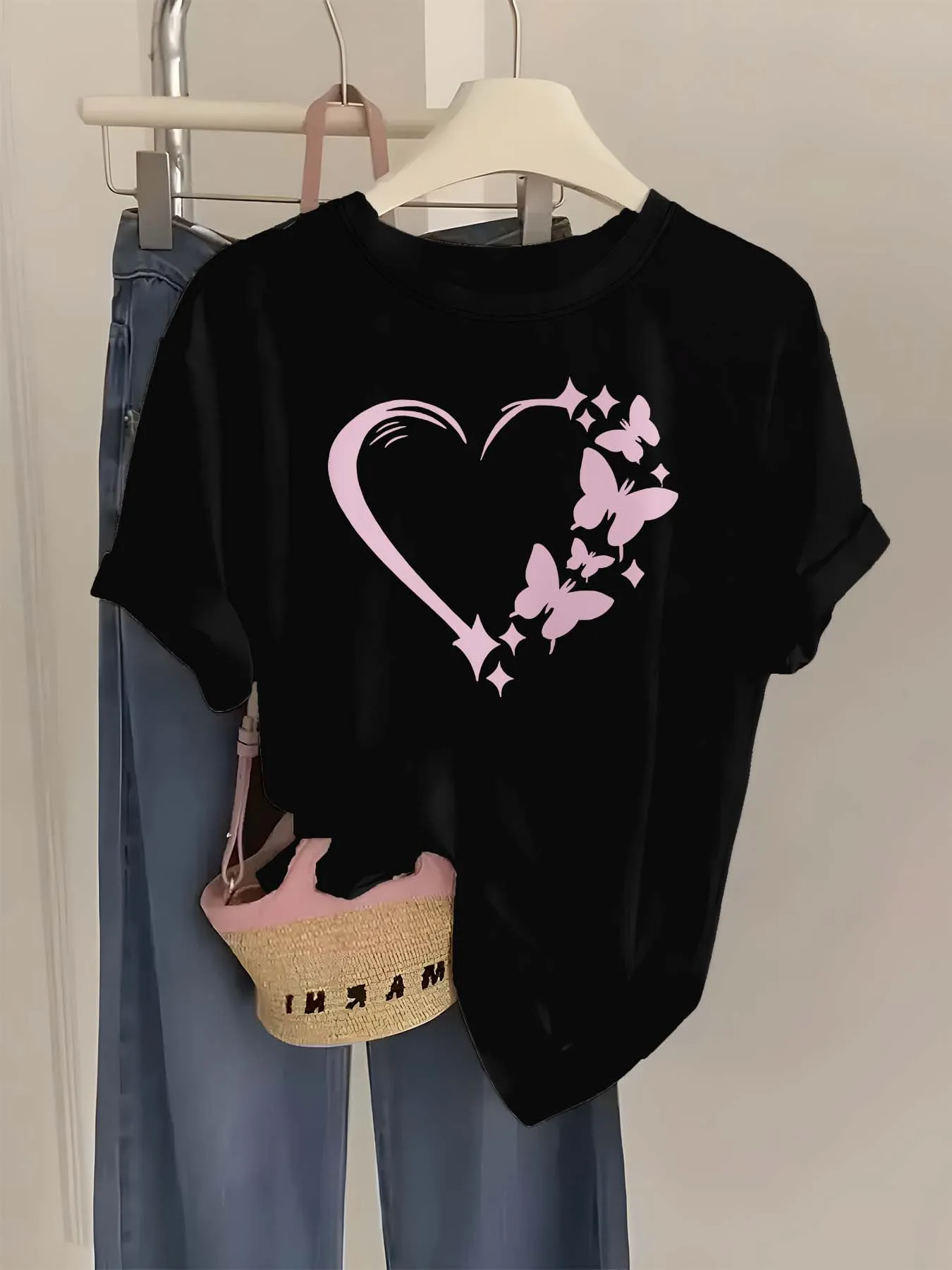 

Повседневная шикарная универсальная летняя футболка с короткими рукавами больших размеров с милым сердечком и бабочкой