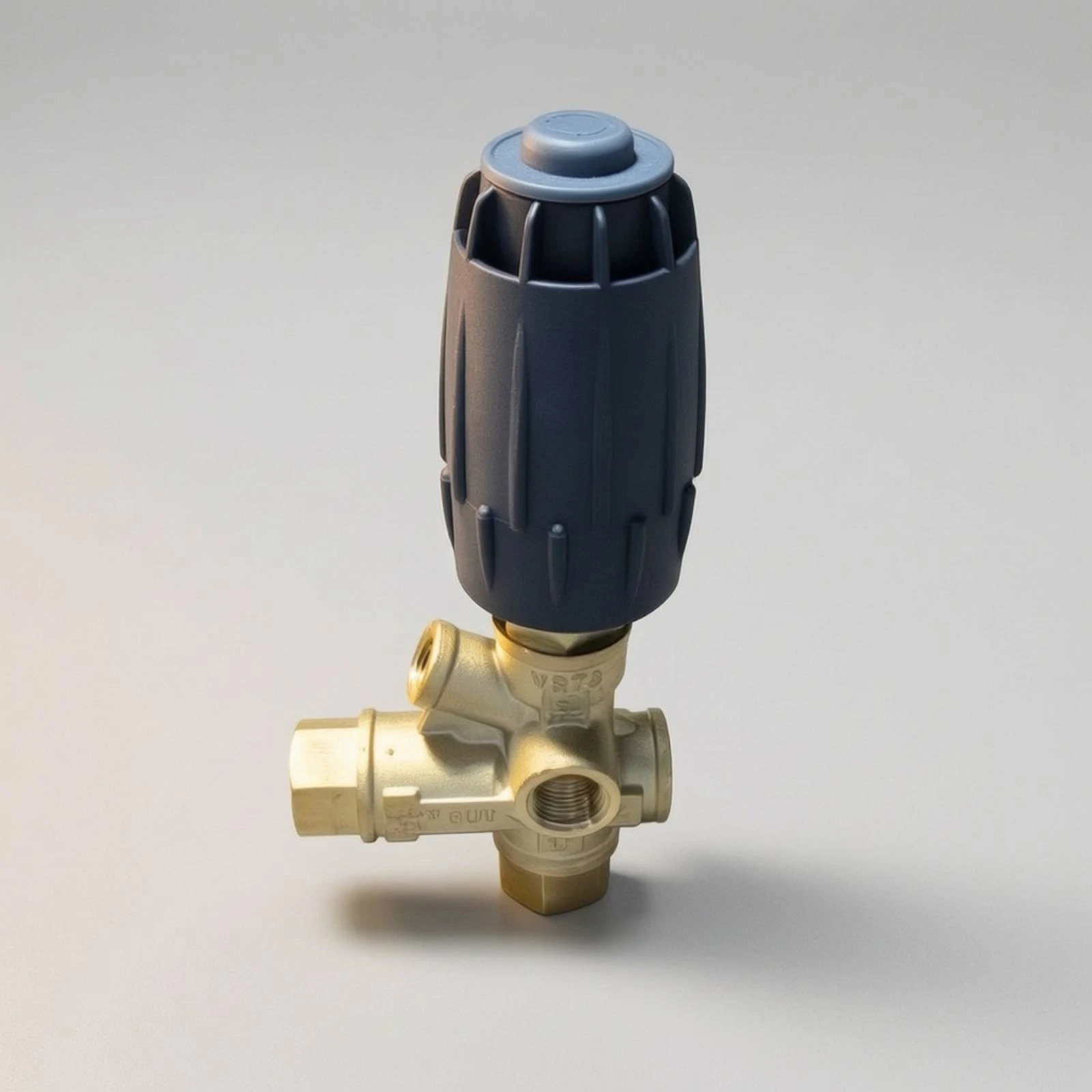 Five-way Pump Valve Sturdy Brass Construction with Threaded Grip and Plastic Cap for Routine Repairs