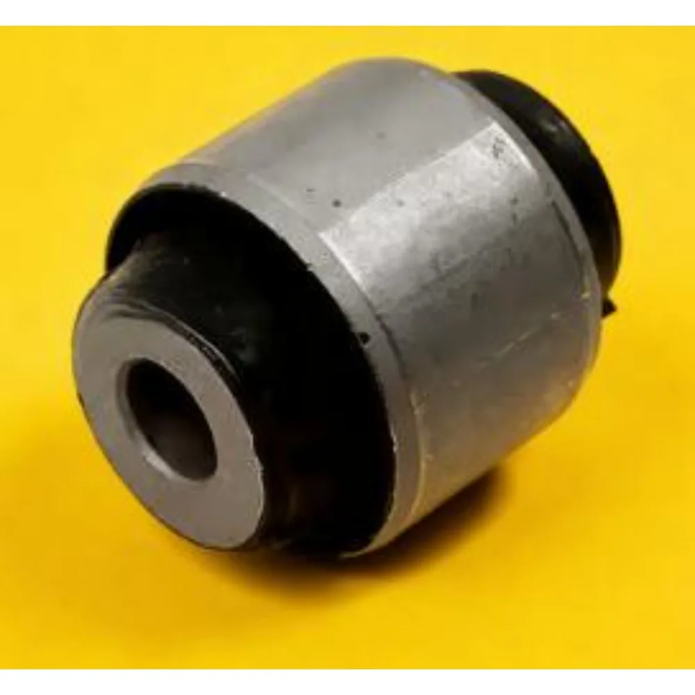 

1 шт. Задняя резиновая втулка стойки подвески (поворотного кулака) для Hyundai Santa Fe 2018-2024, Veracruz, SantaFe 2000, 2001, 2002-2017, Ix45 4WD