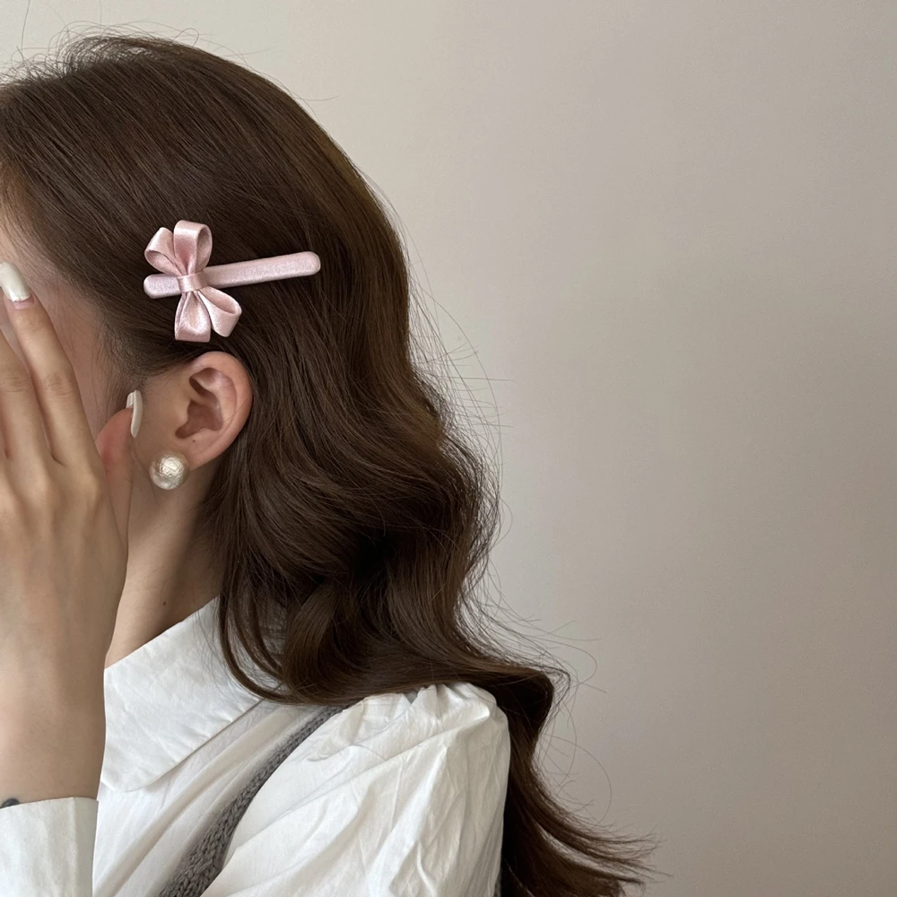 กิ๊บติดผมโบว์ผ้าซาตินสีชมพูสุด - Women'S Accessories Trends 2026 บทวิจารณ์และราคา