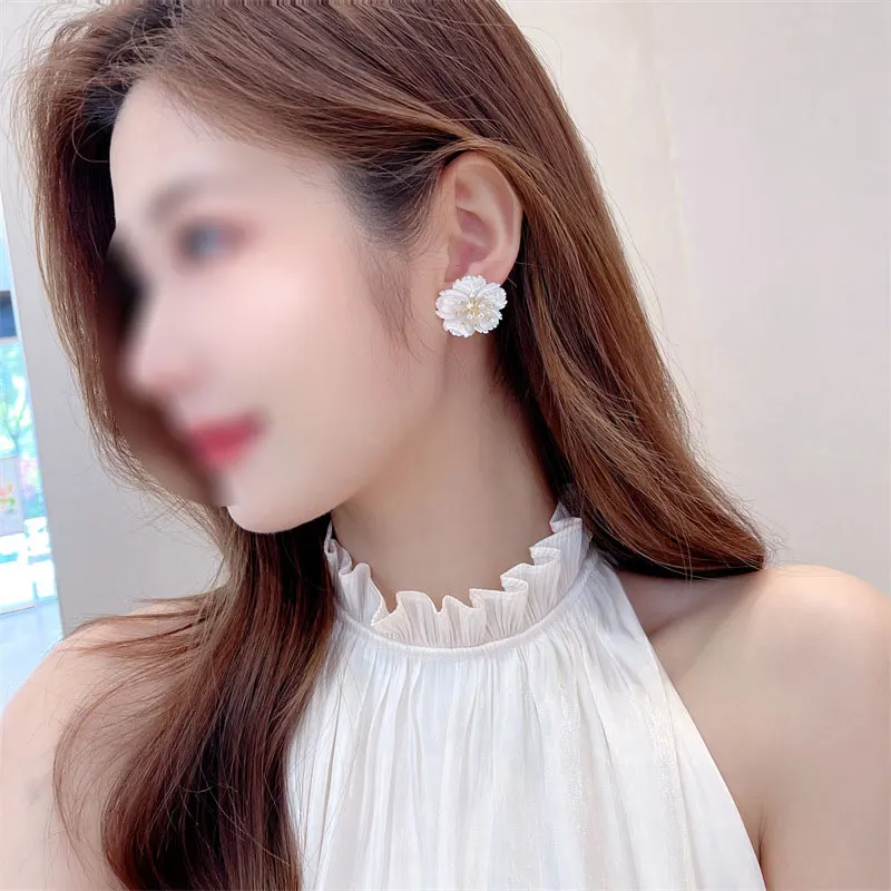 Hot New Trendy Flower Shell Snow AAA Cubic Zirconia Stud Earrings Jewelry Wedding Party Gift Women's Fashion