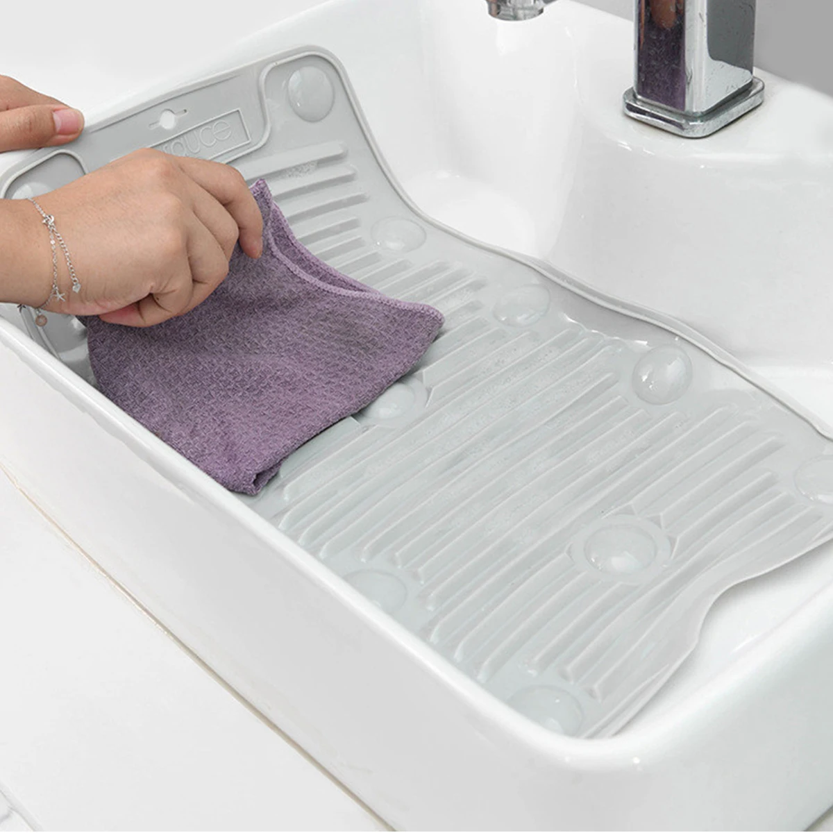 

2PCS Silicone Washboards Ergonomic AntiSkid Home Laundry Bathroom Cleaning Helper Safe Washing Board Home Use