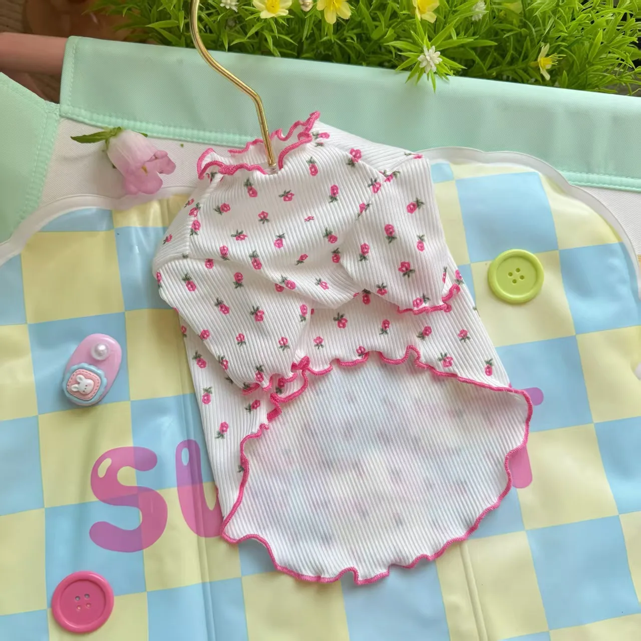 Pet Ice Silk Bottoming Shirt Thin Breathable Dog Clothes Yorkshire Strawberry Printed Short Sleeve Cat Cute Fruit T-shirt
