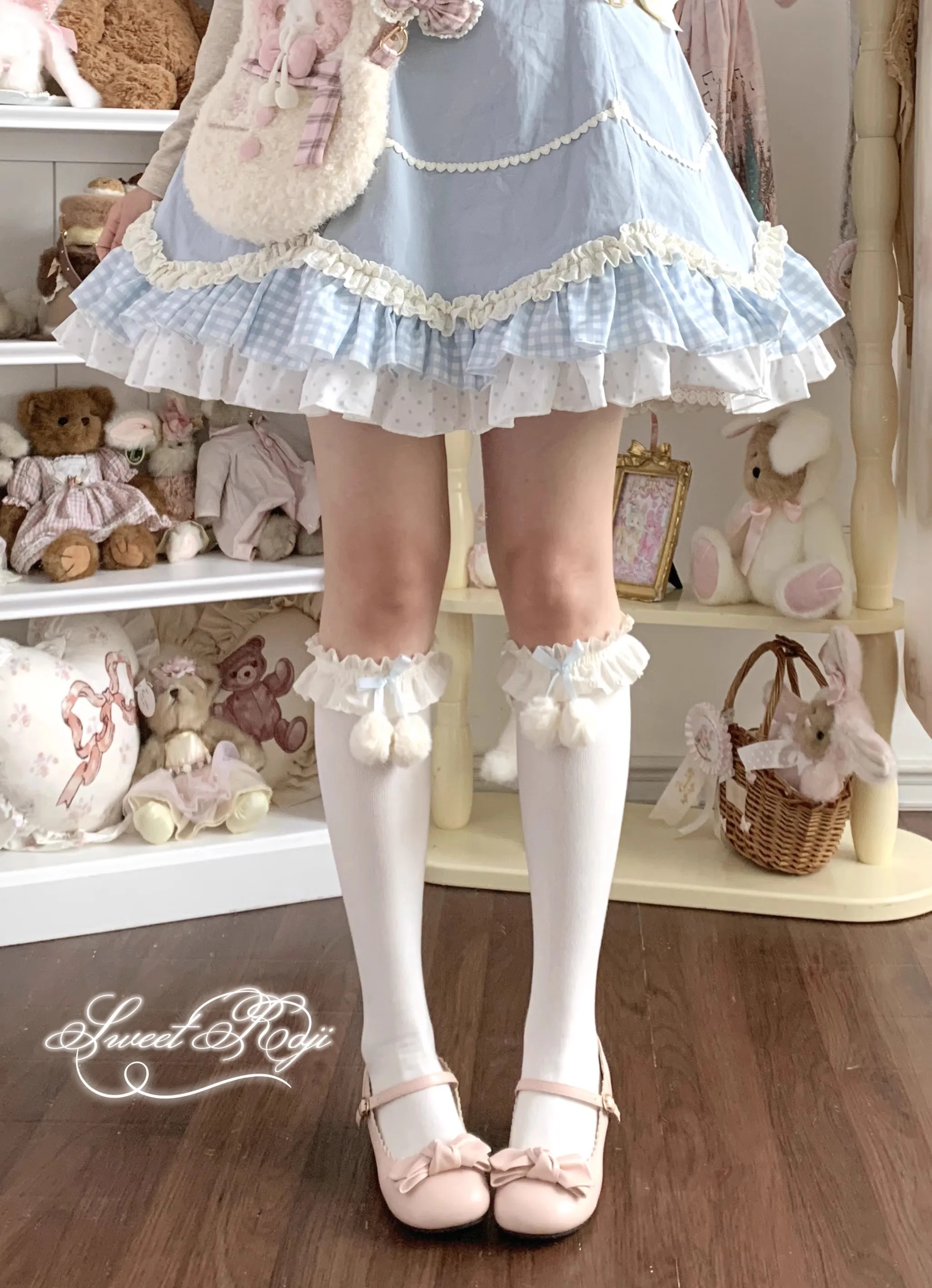 Japanische süße Lolita Spitze Baumwolle Kniestrümpfe Frauen Furball Harajuku Bogen warme Flor Socken KC Mädchen süße Wärme Strümpfe