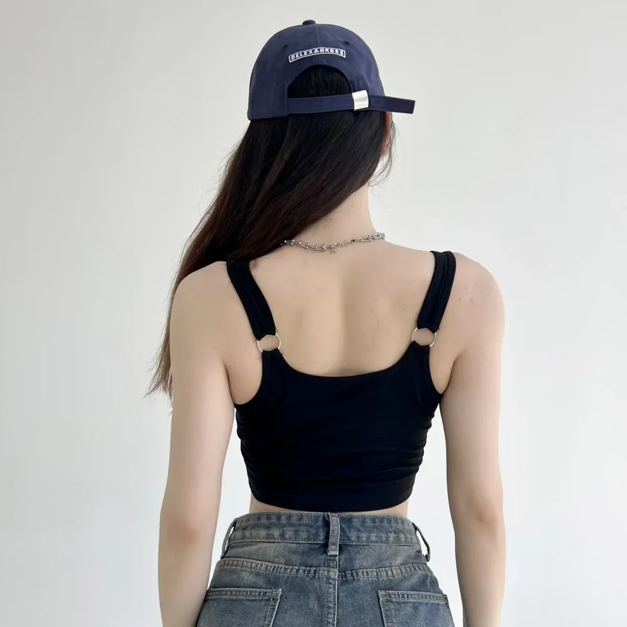 Women Sexy Embroid Letter Tank Tops Casual Sports Y2K Crop Tops With Bra Pad Fashion Shoulder Slim Tank Tops Casial Basic Vest
