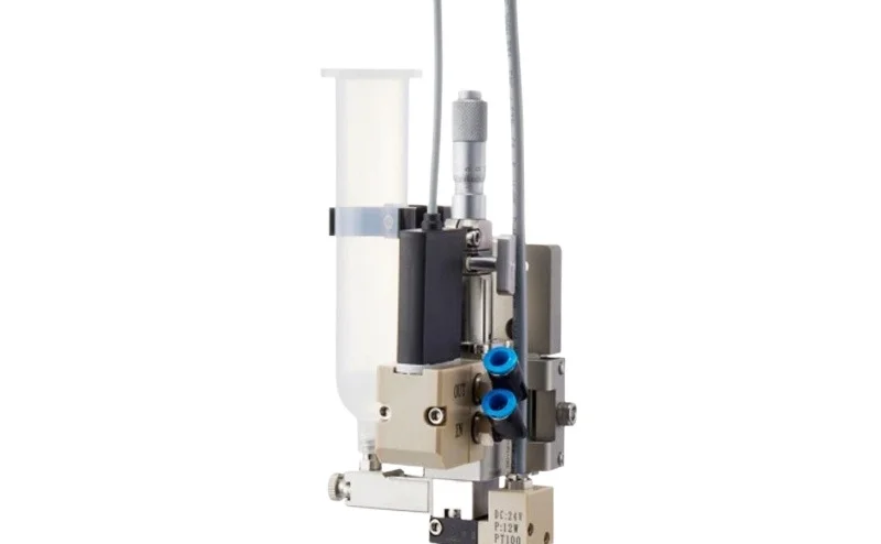 Piezoelectric injection valve, pneumatic injection valve