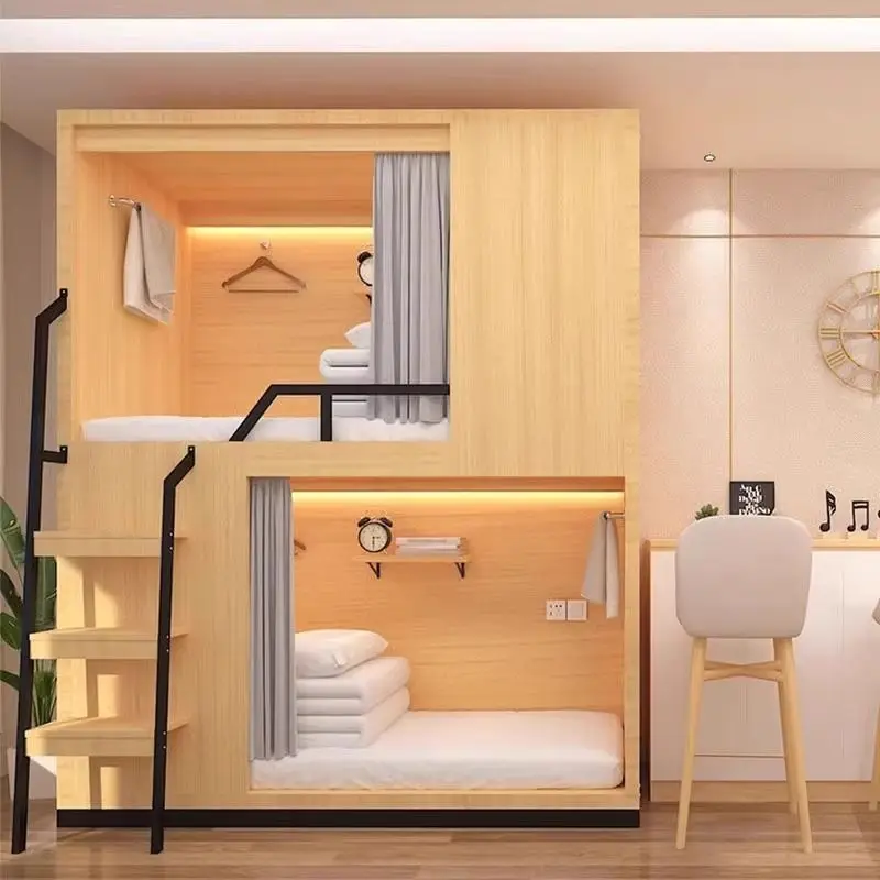 Letto a castello superiore e inferiore per appartamento Dormitorio del personale Letto a castello Letto superiore e inferiore interamente in legno massello