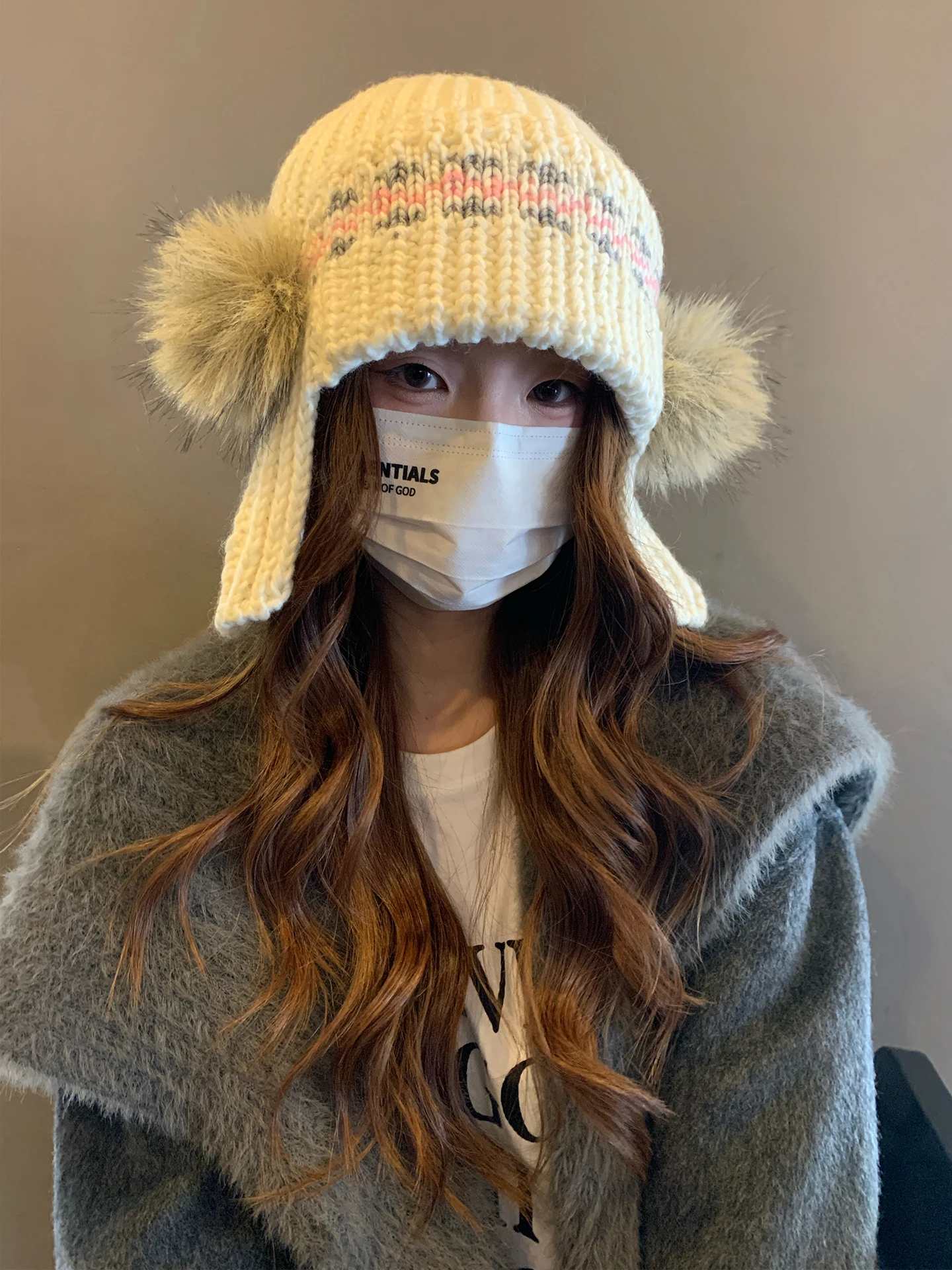 Women's Winter Knit Hat With Wool Ties Ear-Protecting Warm Windproof Slimming Face Effect Lei Feng Hat