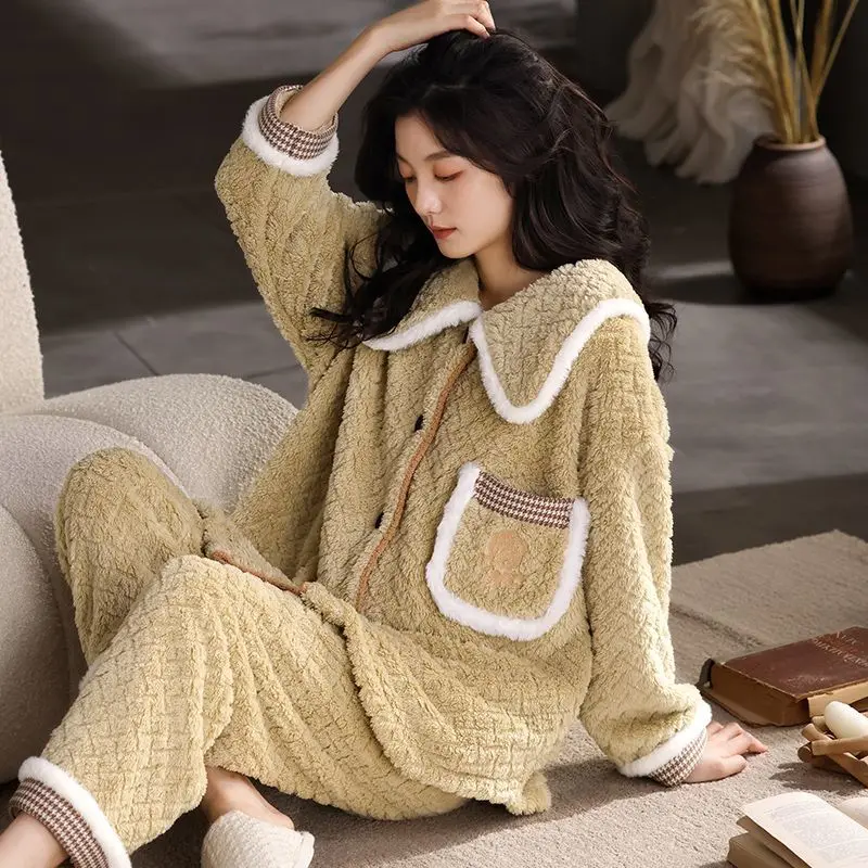 Pajamas Female Extra Fleece and Thicker New Coral Velvet Autumn and Winter Flannel Thermal Suit Loungewear Winter Loose Soft