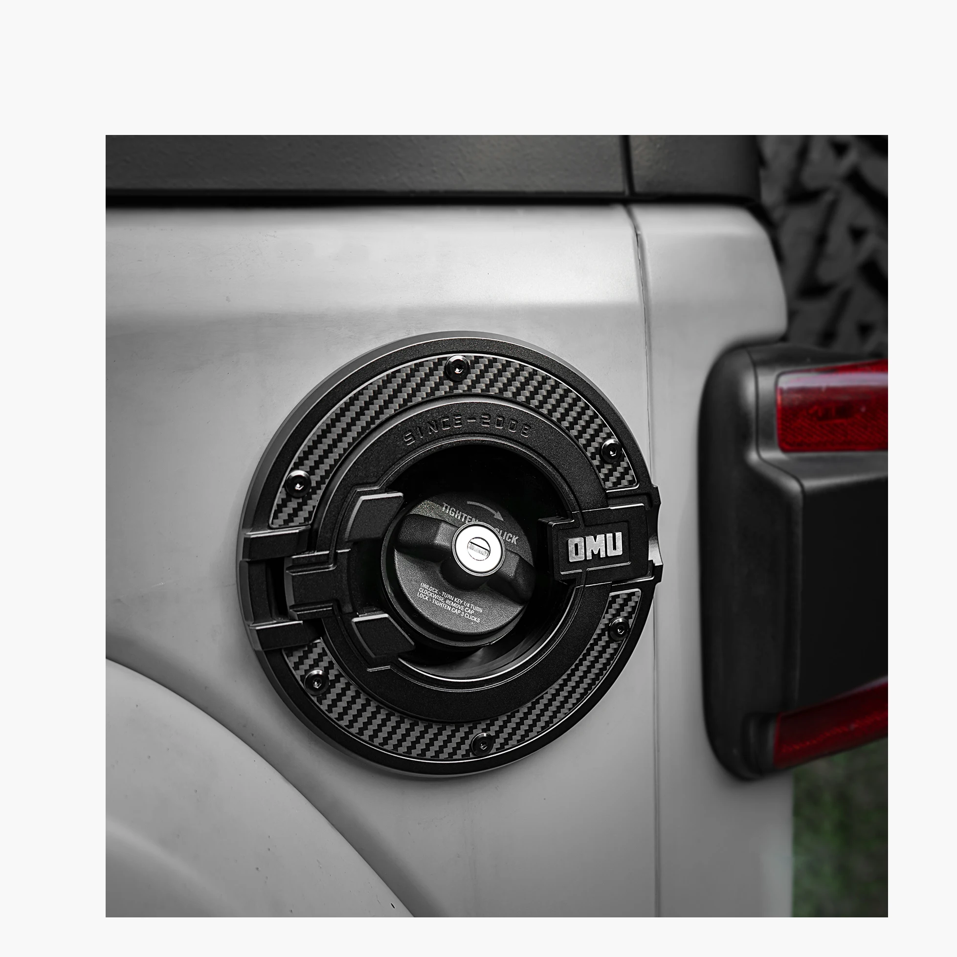 

OMU Carbon Fiber Gas Tank Cover For Jeep Wrangler JL 4x4 Accessories Gas Cover From Maiker Manufacturer