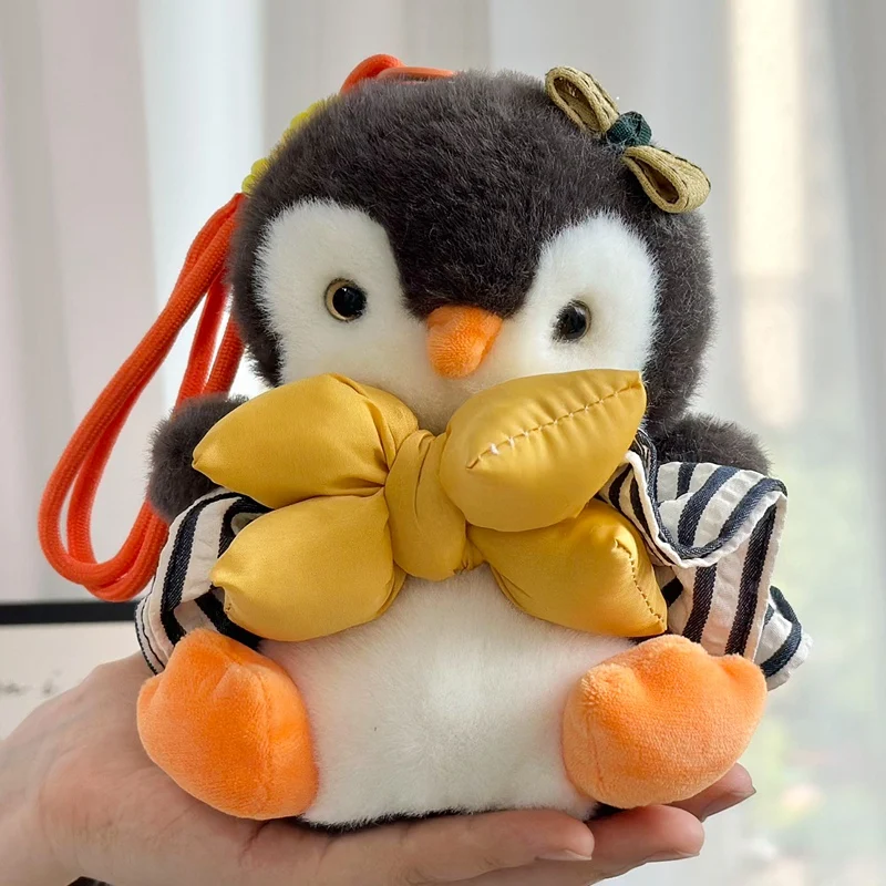Pingüino de dibujos animados de 16cm, juguete colgante de peluche, bonito pingüino, mochila, decoración, muñeca, adorno esponjoso, bolsa de regalo, llavero colgante para teléfono y coche