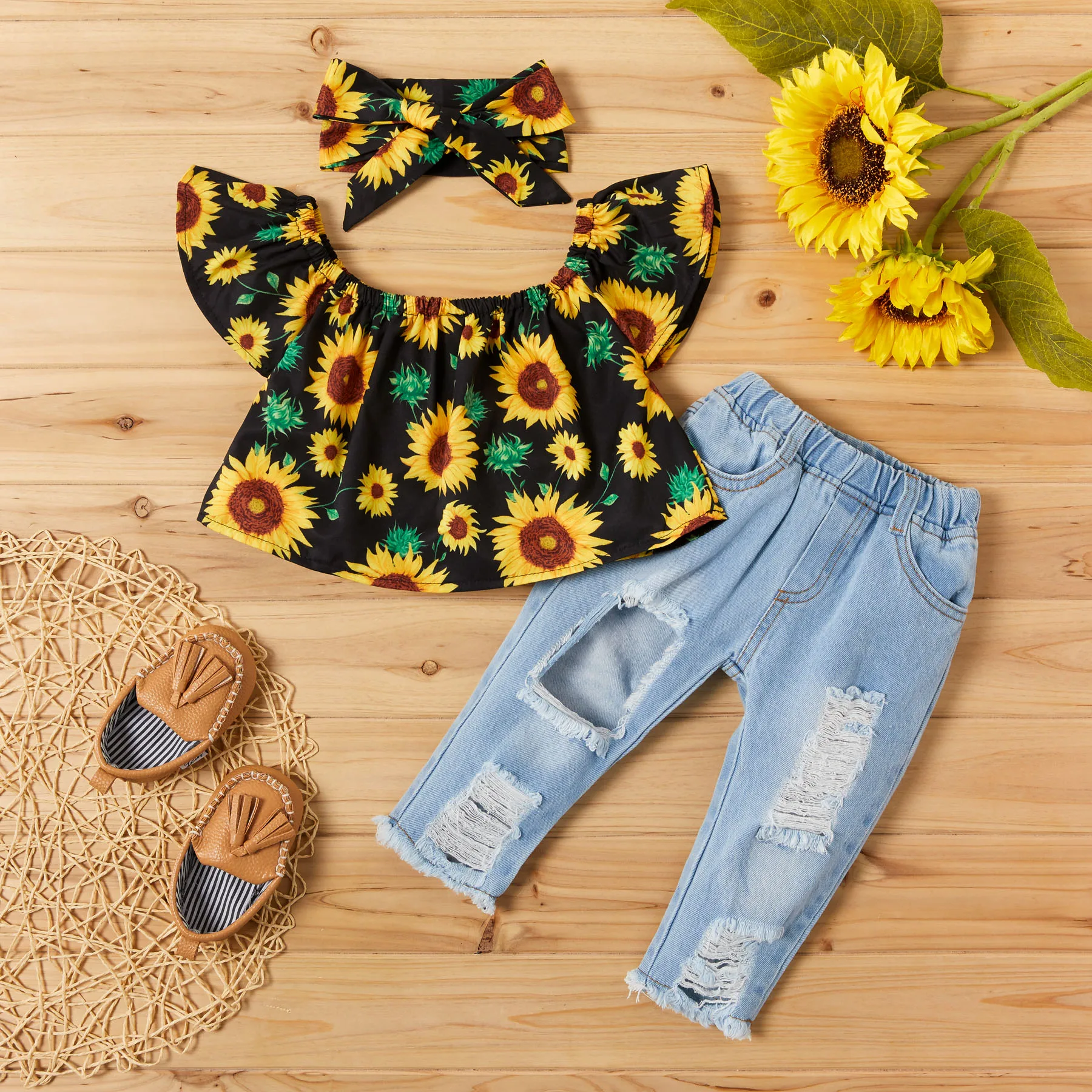 PatPat 3pcs Sunflower Print Short-sleeve Baby Set Soft and Comfortable  Perfect for Outings and Daily Wear Basic Style